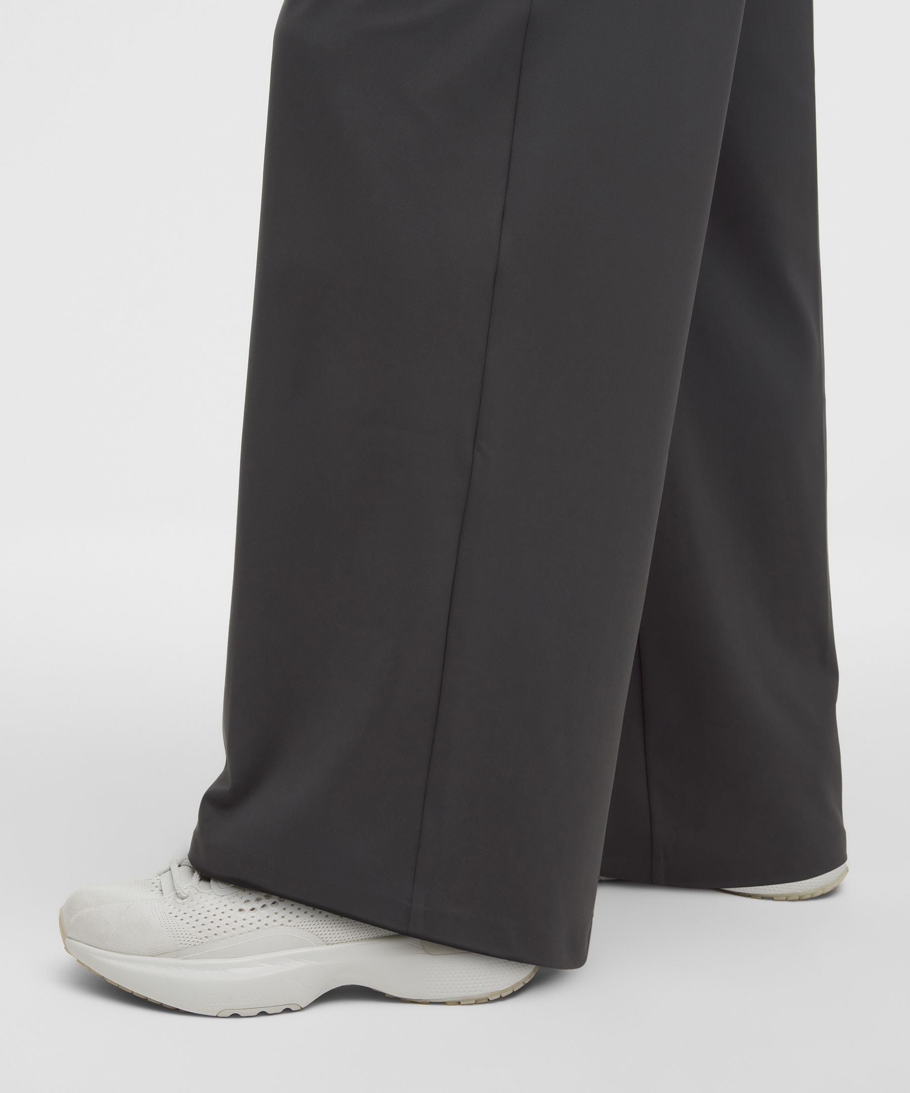 Lululemon Women's Daydrift High-Rise Wide-Leg Trouser *Short