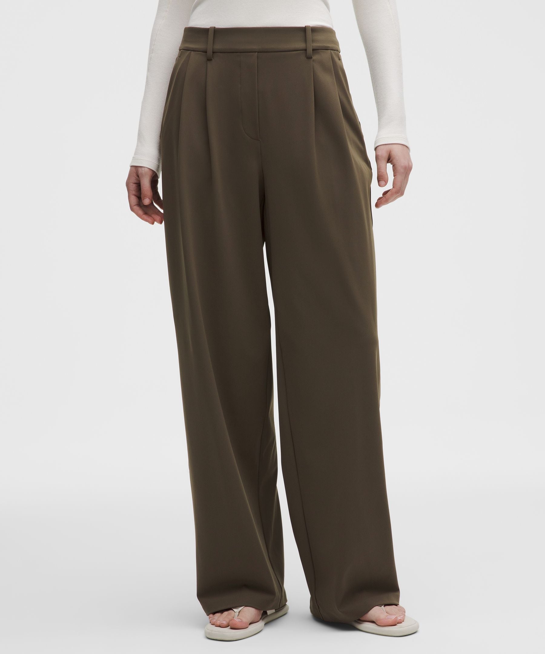 Lululemon Women's Daydrift High-Rise Wide-Leg Trouser *Short