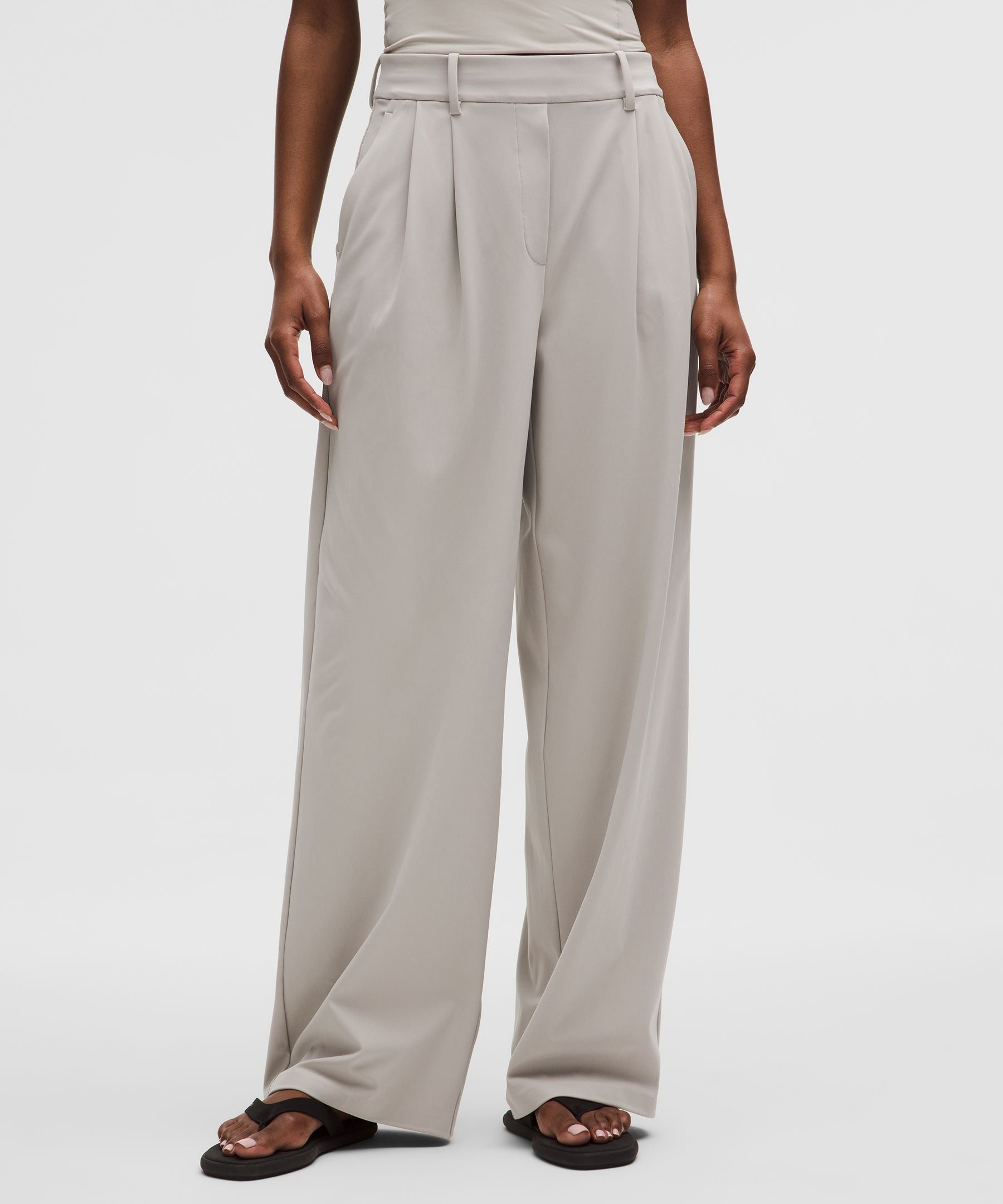 Lululemon Women's Daydrift High-Rise Wide-Leg Trouser *Short