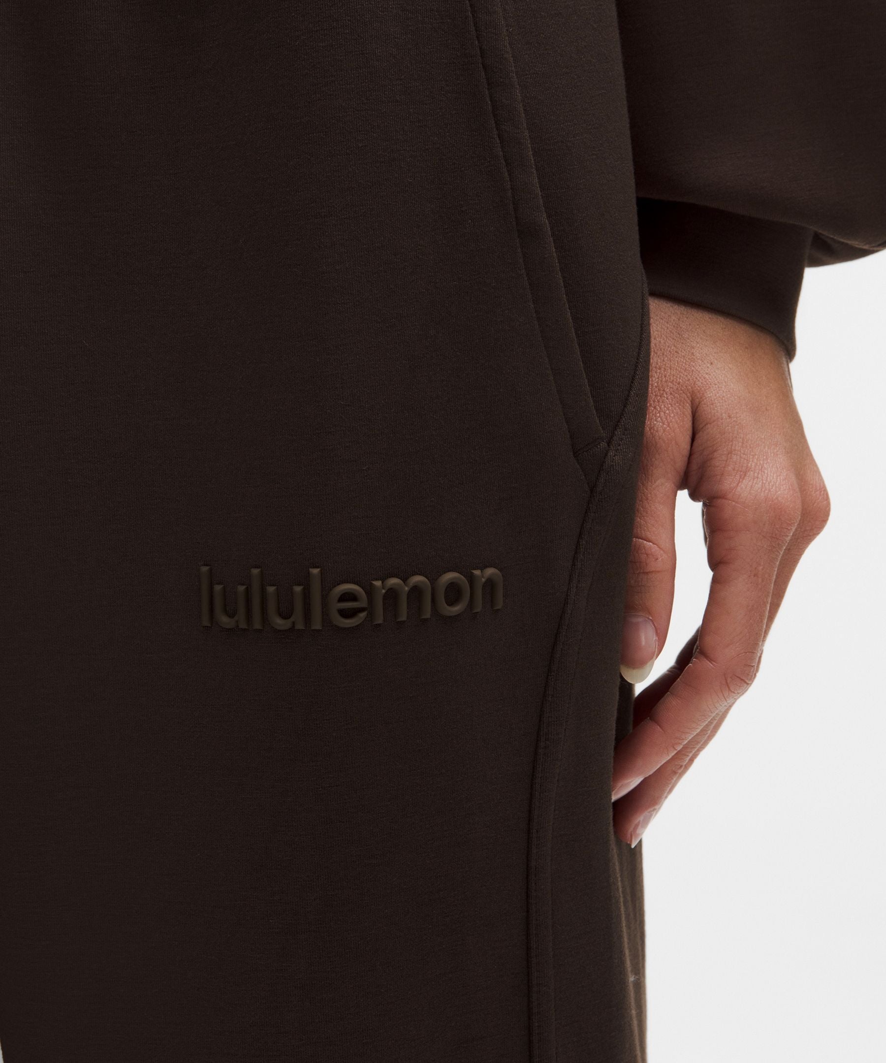 Lululemon Women's Smooth Spacer Mid-Rise Jogger *Wash