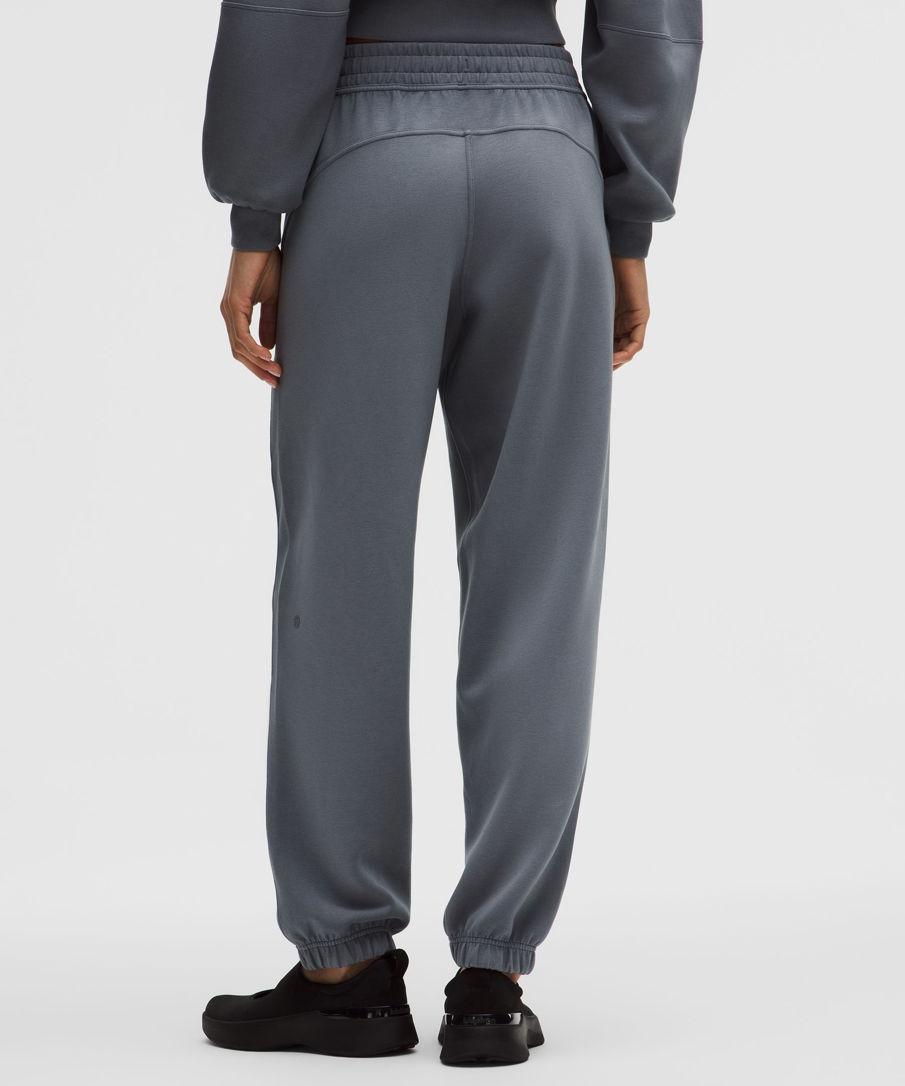 Lululemon Women's Smooth Spacer Mid-Rise Jogger *Wash