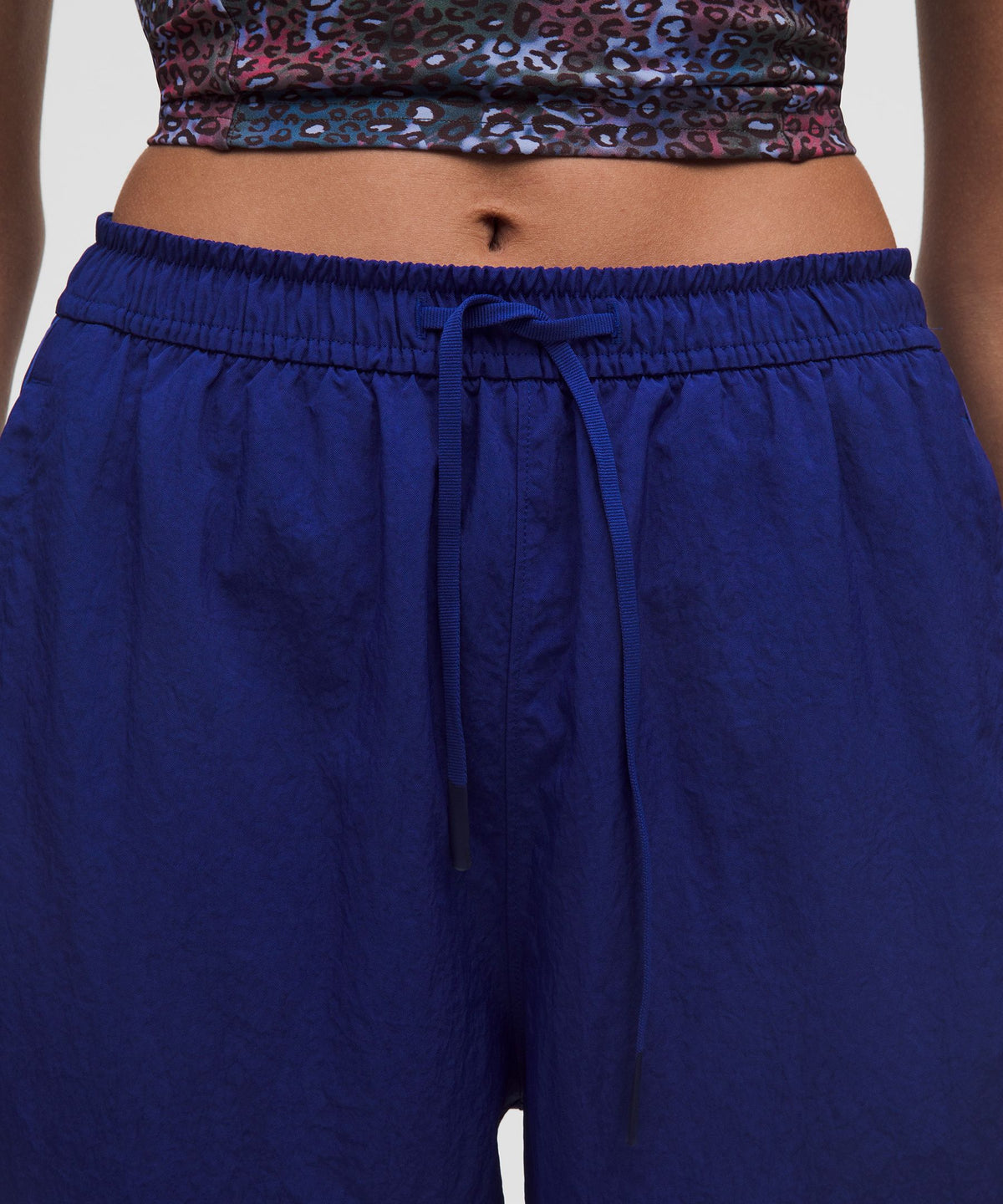 Lululemon Women's License to Train Woven Mid-Rise Jogger