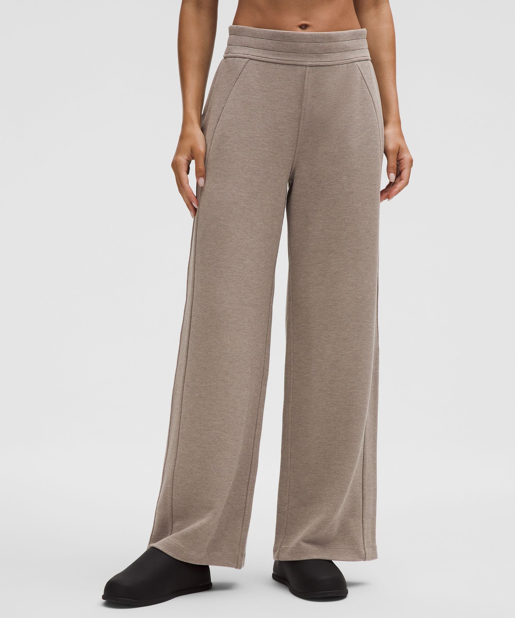 Lululemon Scuba Mid-Rise Wide-Leg Pant *Waffle