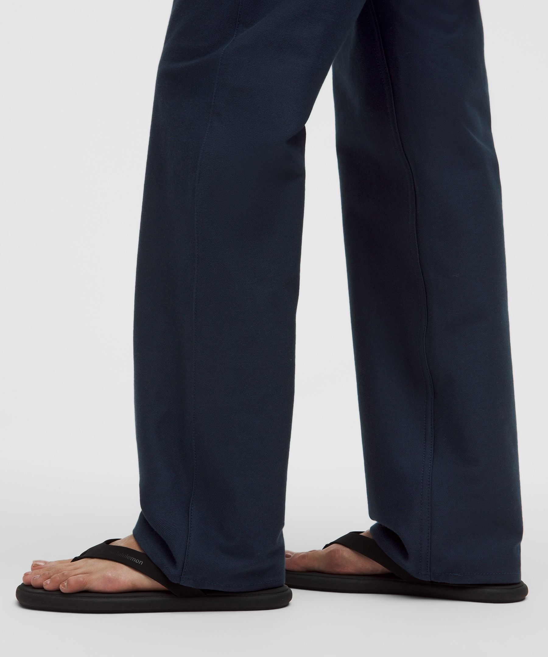 Lululemon Women's EasyFive Mid-Rise Relaxed-Straight Pant *Regular