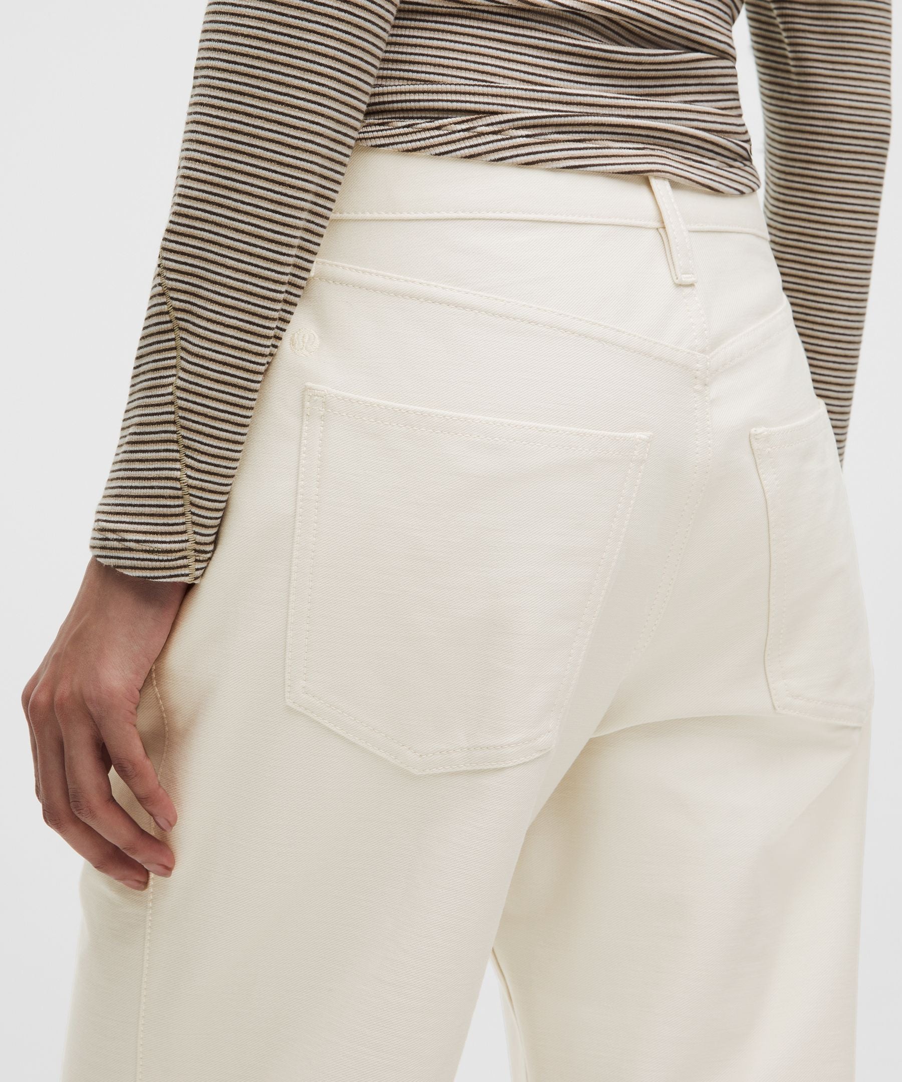 Lululemon Women's EasyFive Mid-Rise Relaxed-Straight Pant *Regular
