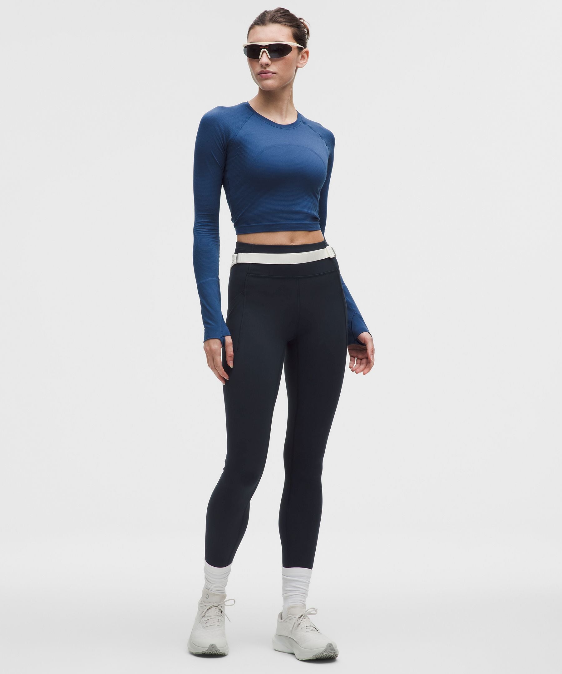 #color_true-navy
