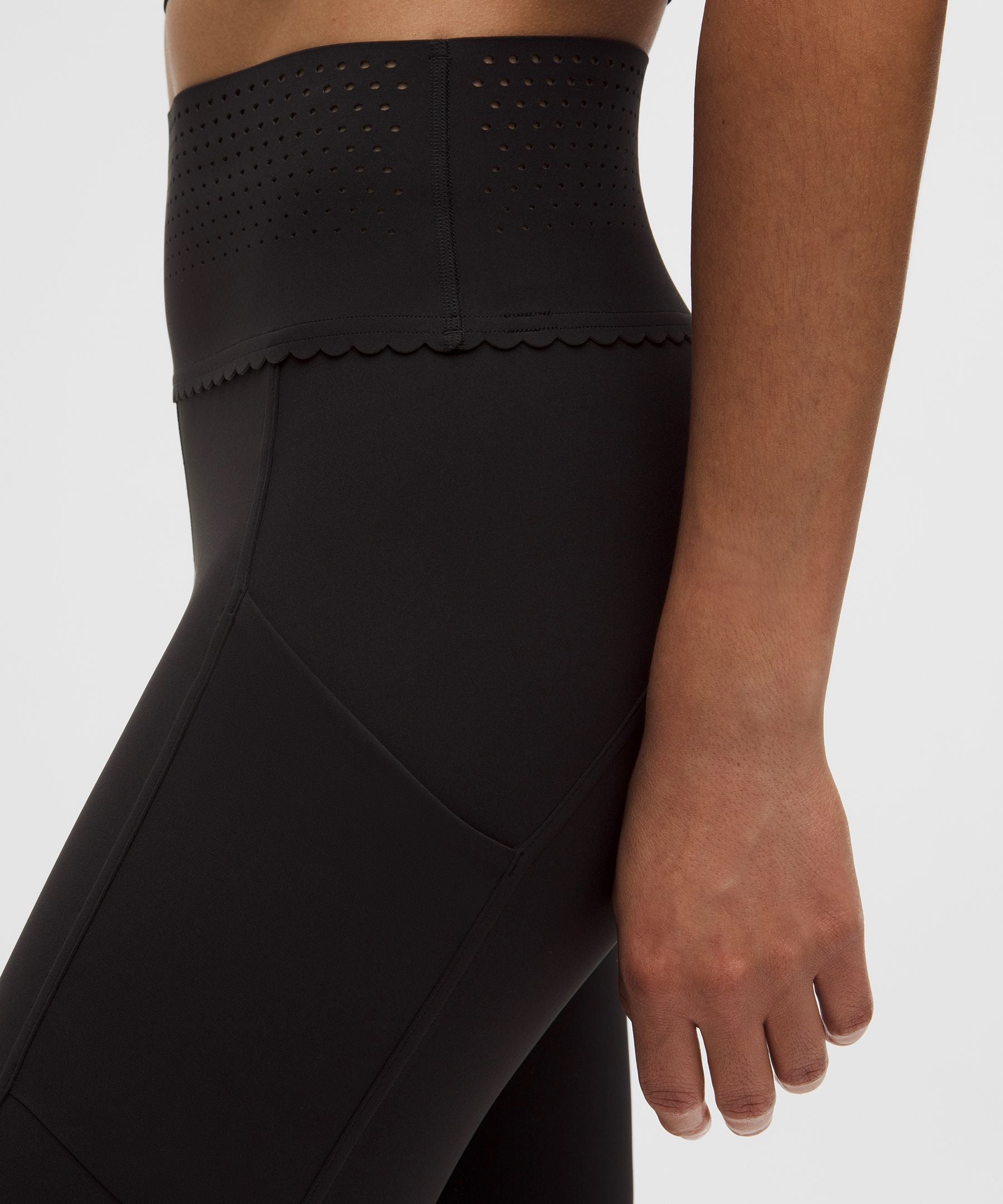 Lululemon Women's Ventilated Tennis Tight 25"