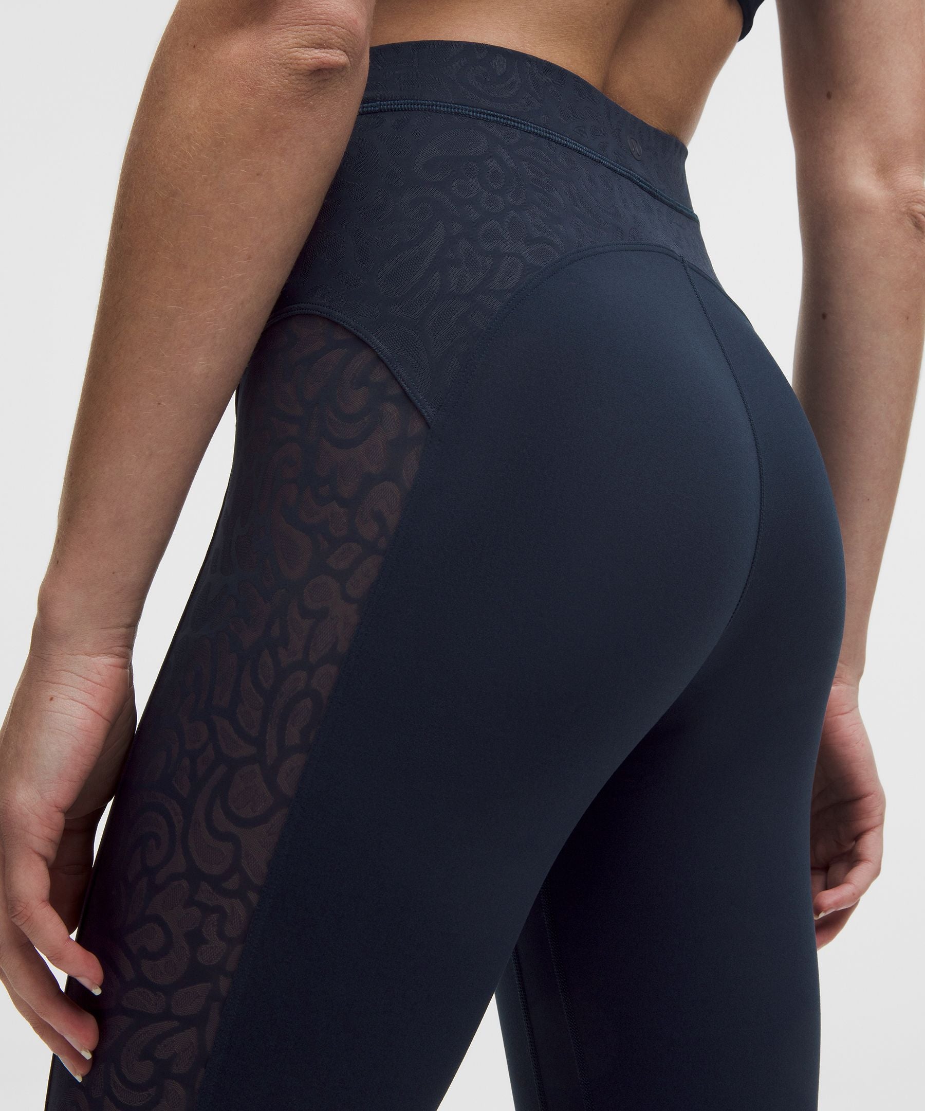 Lululemon Women's Paisley Sheer Lace Jacquard Panelled High-Rise Tight 25"