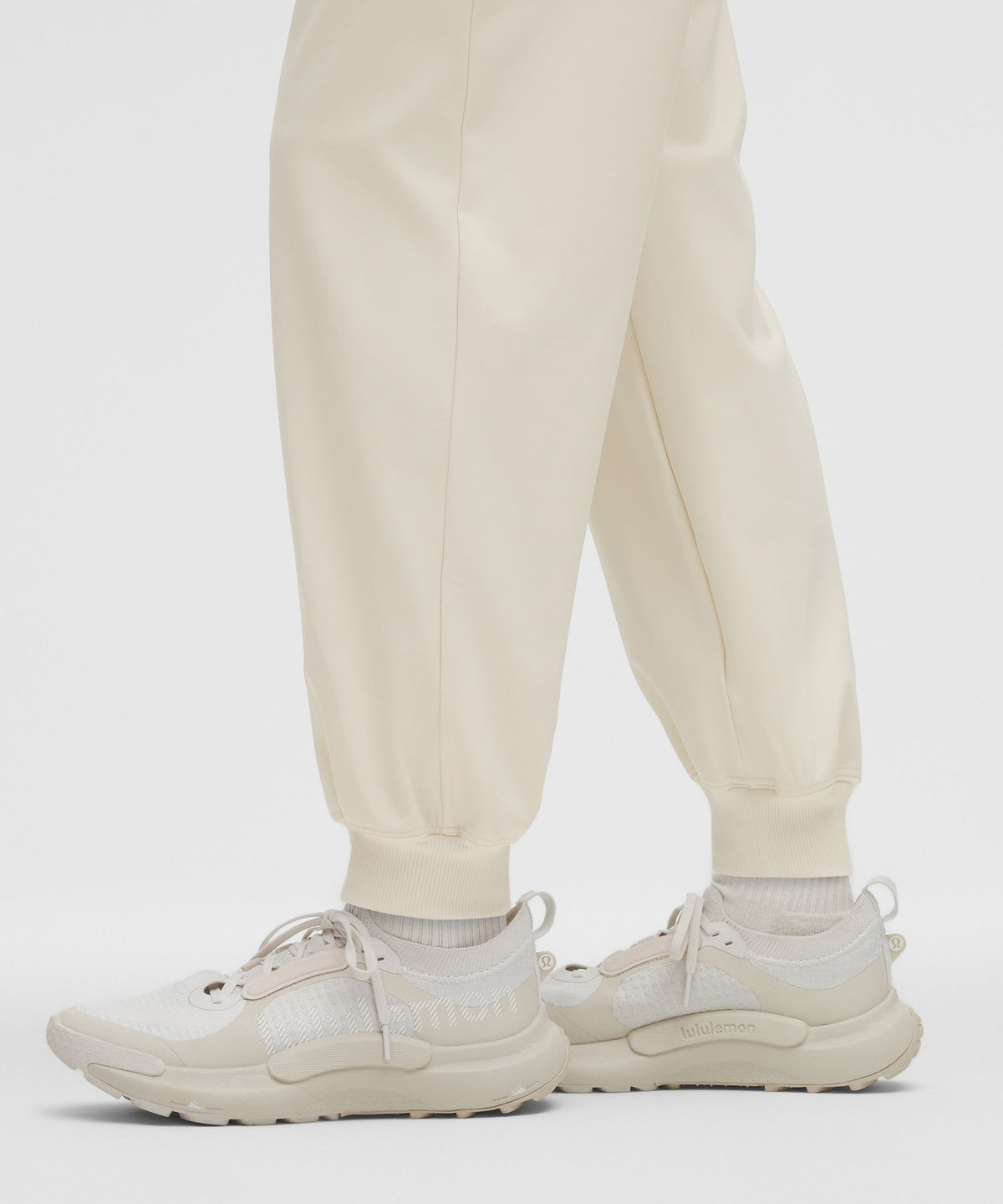 Lululemon Women's Daydrift High-Rise Jogger *Regular
