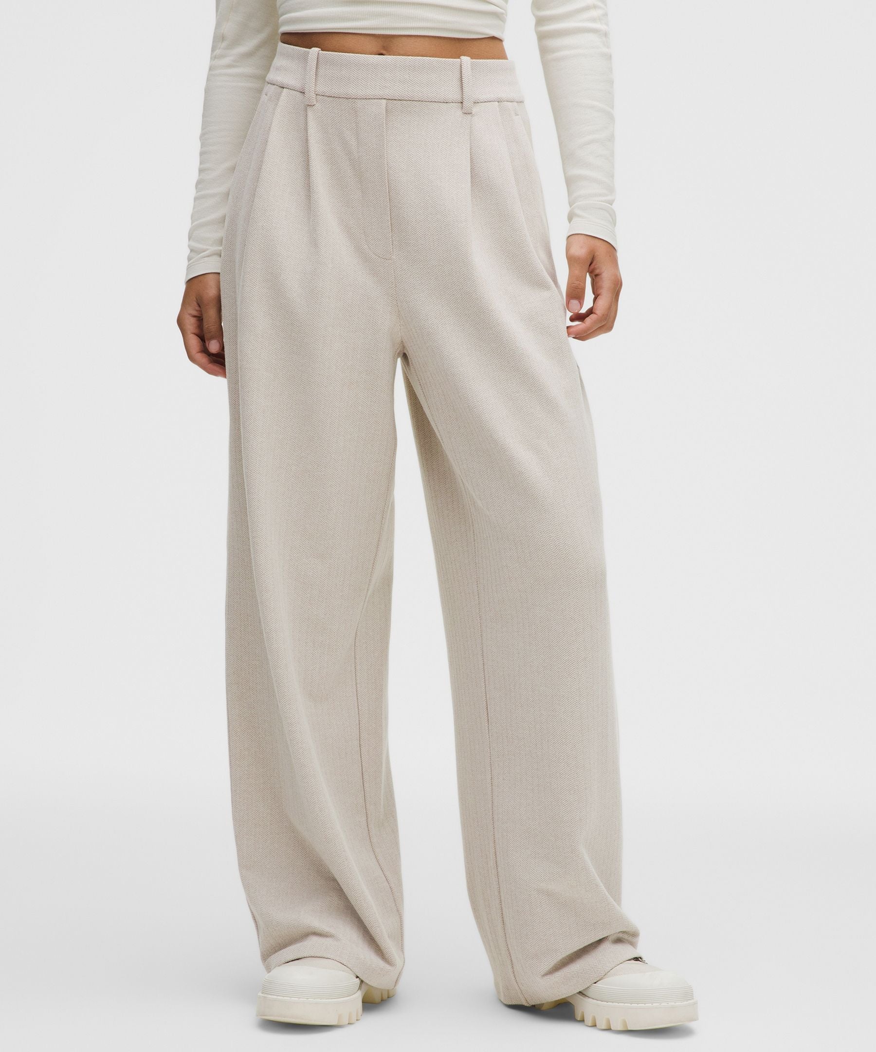 Lululemon Women's Daydrift High-Rise Wide-Leg Trouser Short *Herringbone