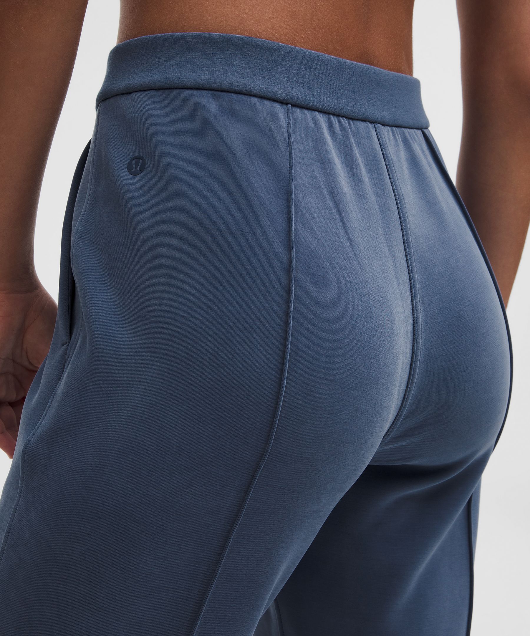 Lululemon Women's Softstreme Classic-Fit High-Rise Jogger