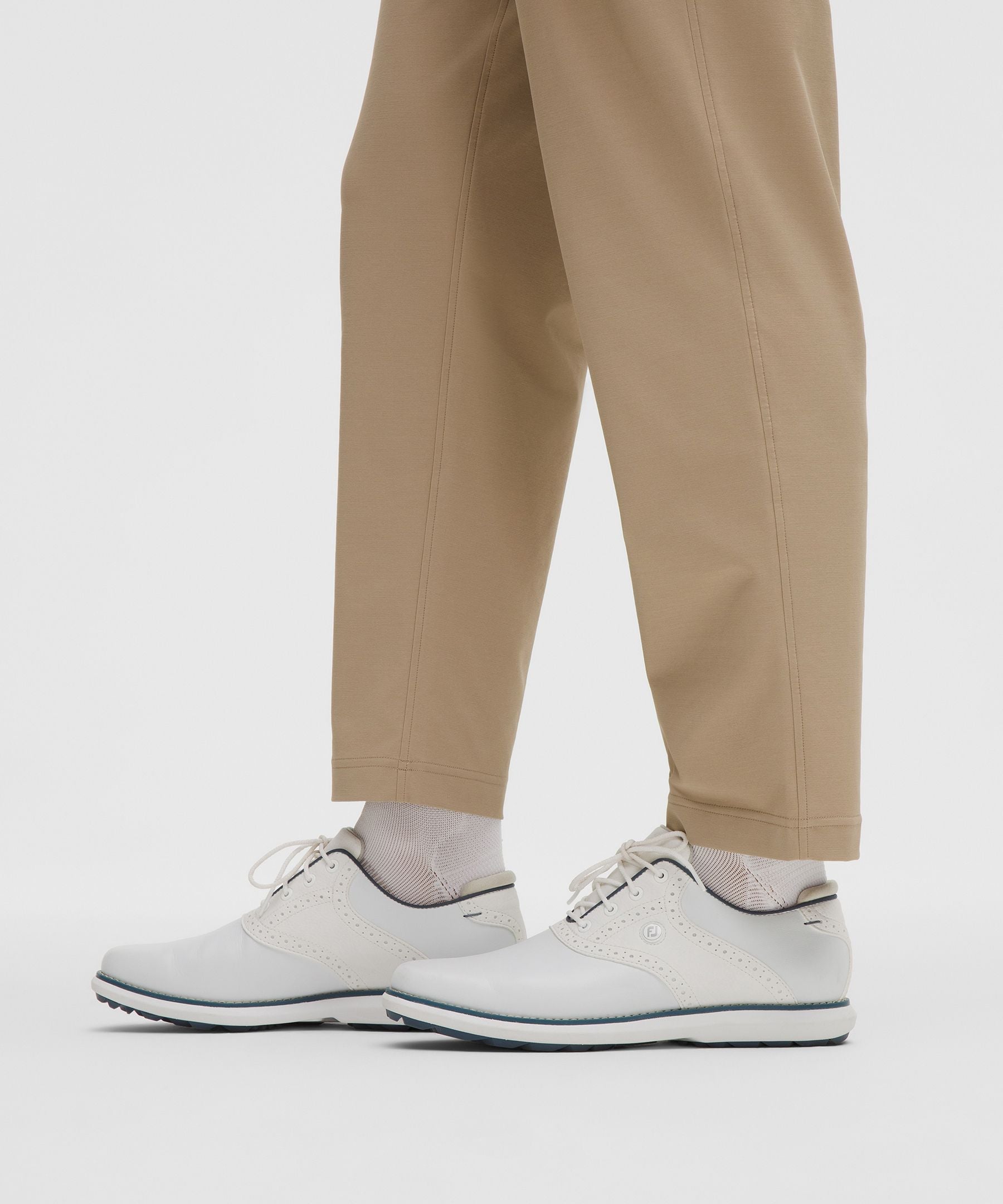 Lululemon Women's Stretch Twill Golf Pant Regular *Stitched Logo