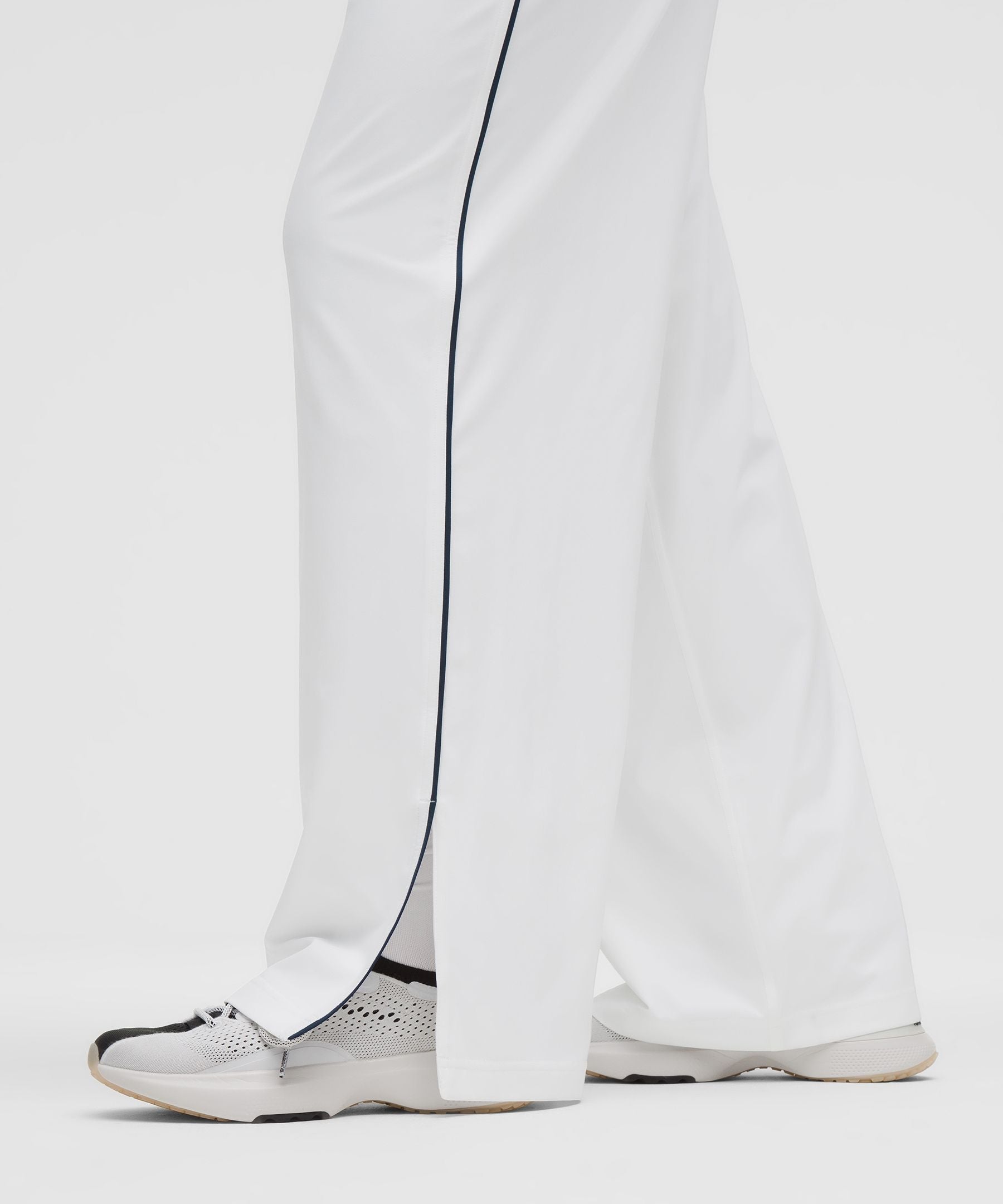 Lululemon Court Rival Wide-Leg Track Pant Regular *Stitched Logo
