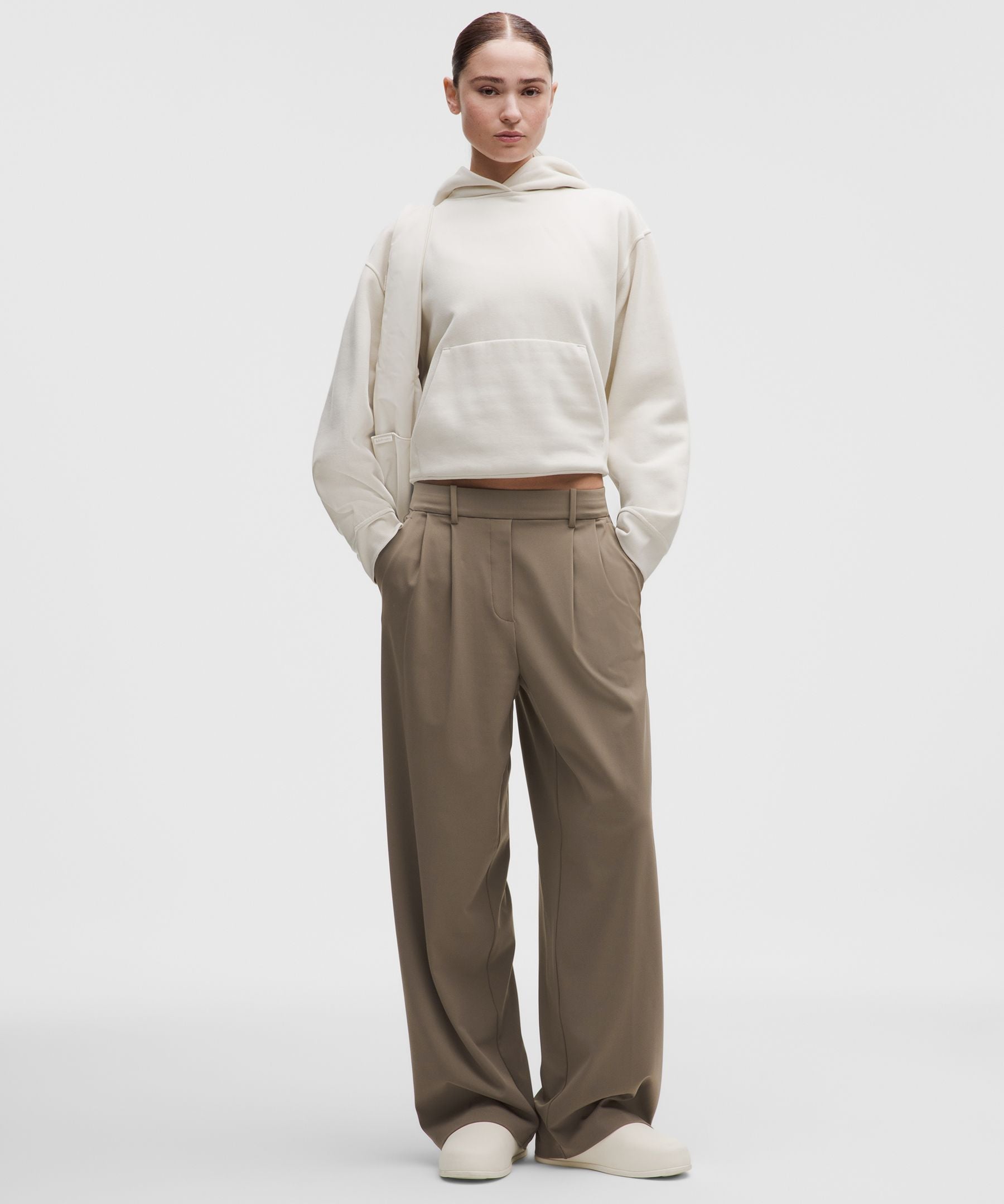 Lululemon Women's Daydrift High-Rise Wide-Leg Trouser *Short