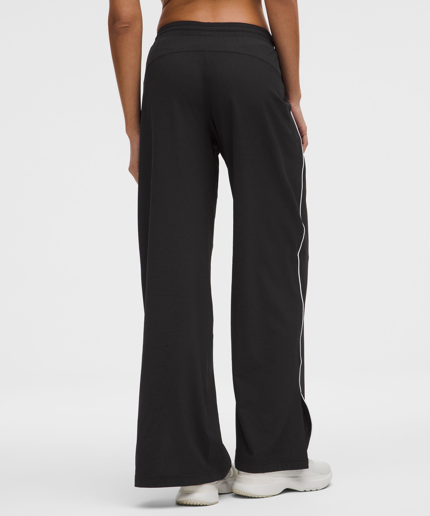 Lululemon Court Rival Wide-Leg Track Pant Tall *Stitched Logo