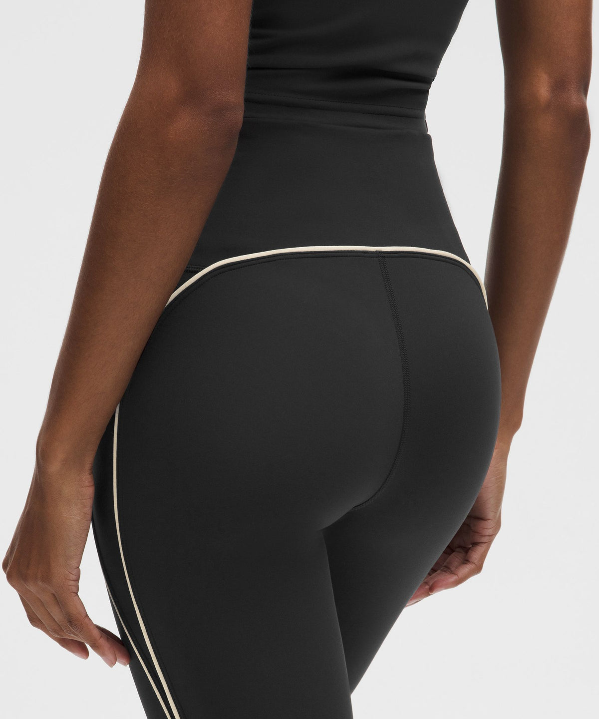Lululemon Women's Wunder Train No-Line Piped High-Rise Tight 25"