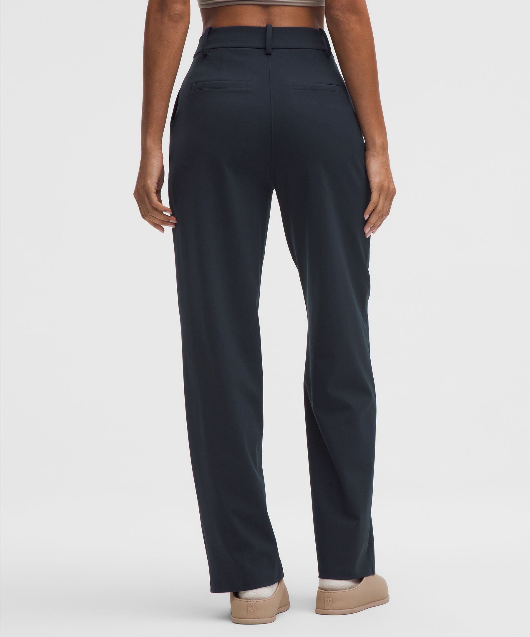 Lululemon Women's Daydrift High-Rise Straight-Leg Trouser *Short