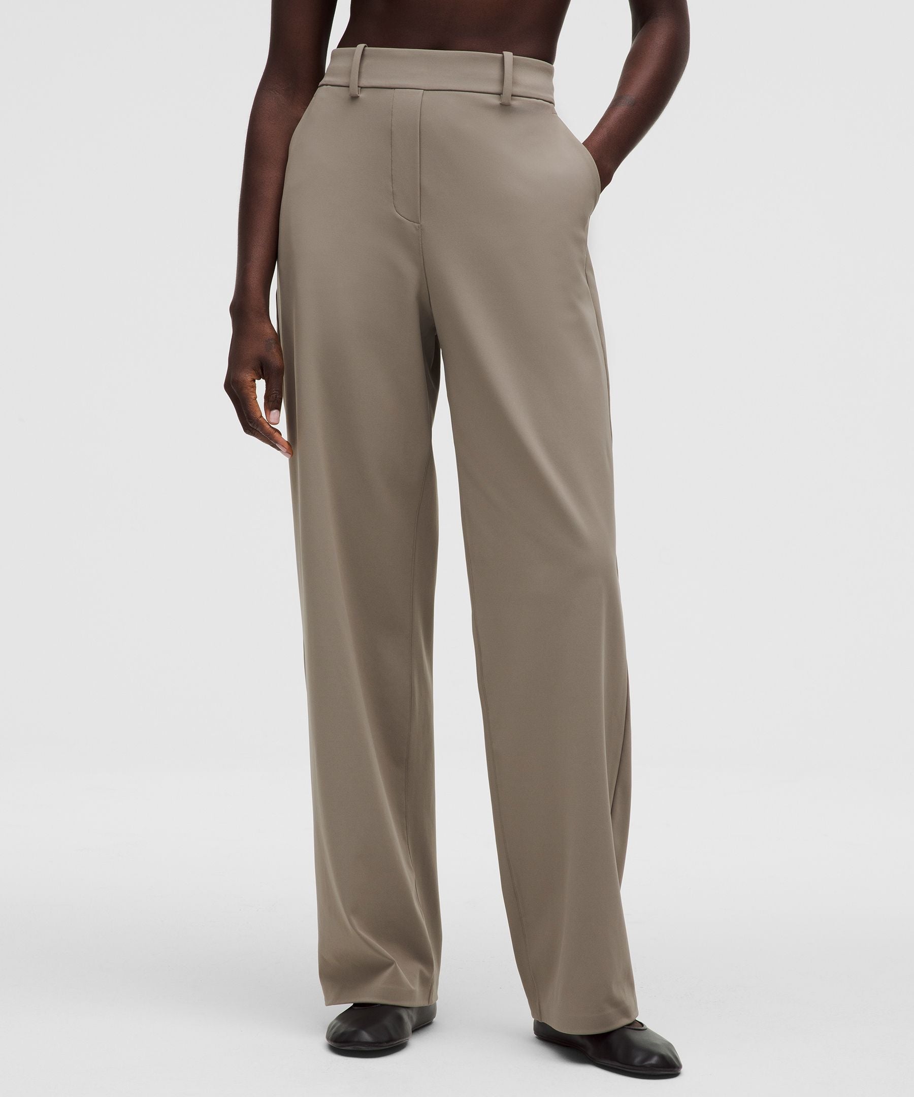 Lululemon Women's Daydrift High-Rise Straight-Leg Trouser *Short