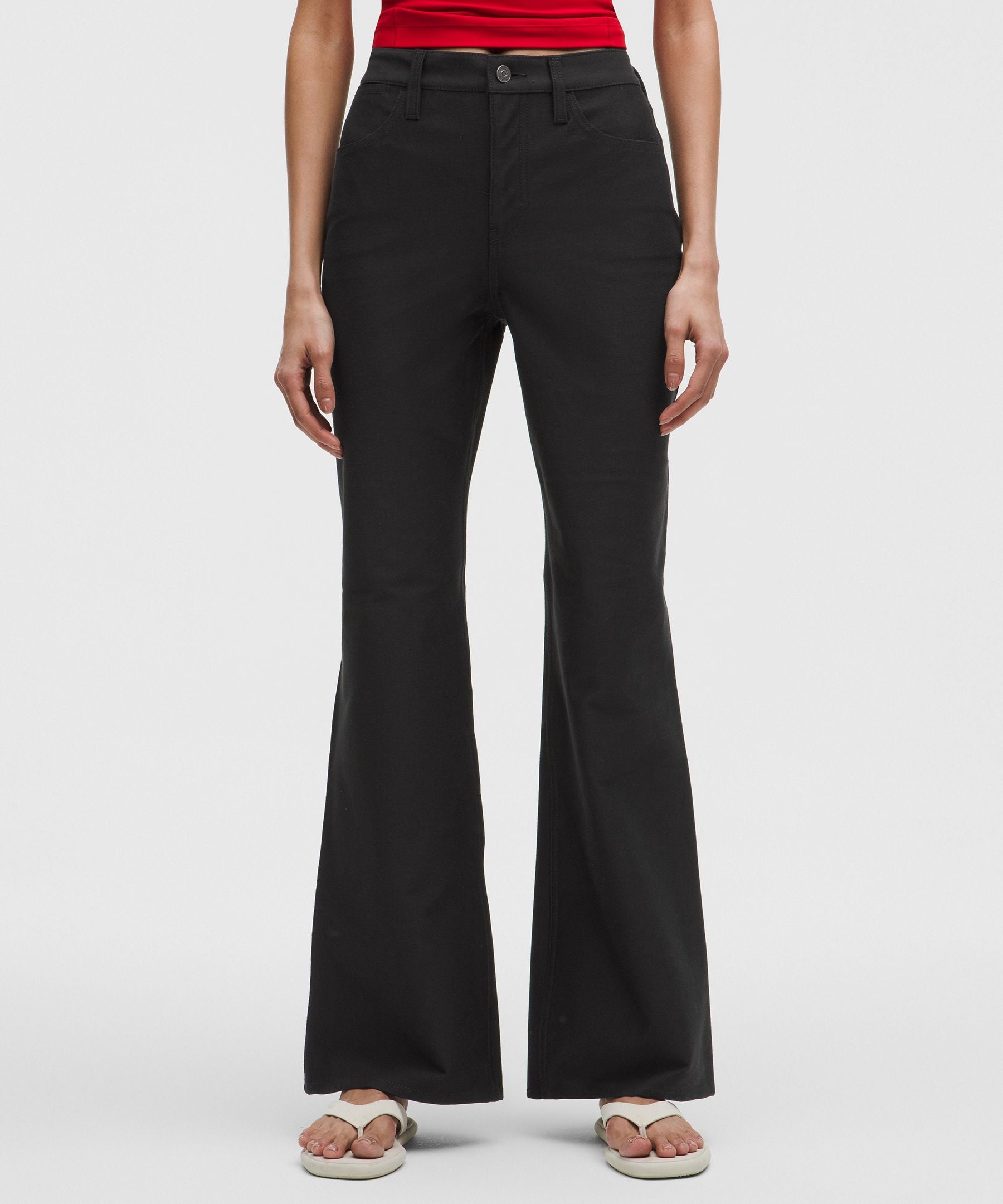 Lululemon Women's EasyFive High-Rise Subtle-Flare Pant *Short