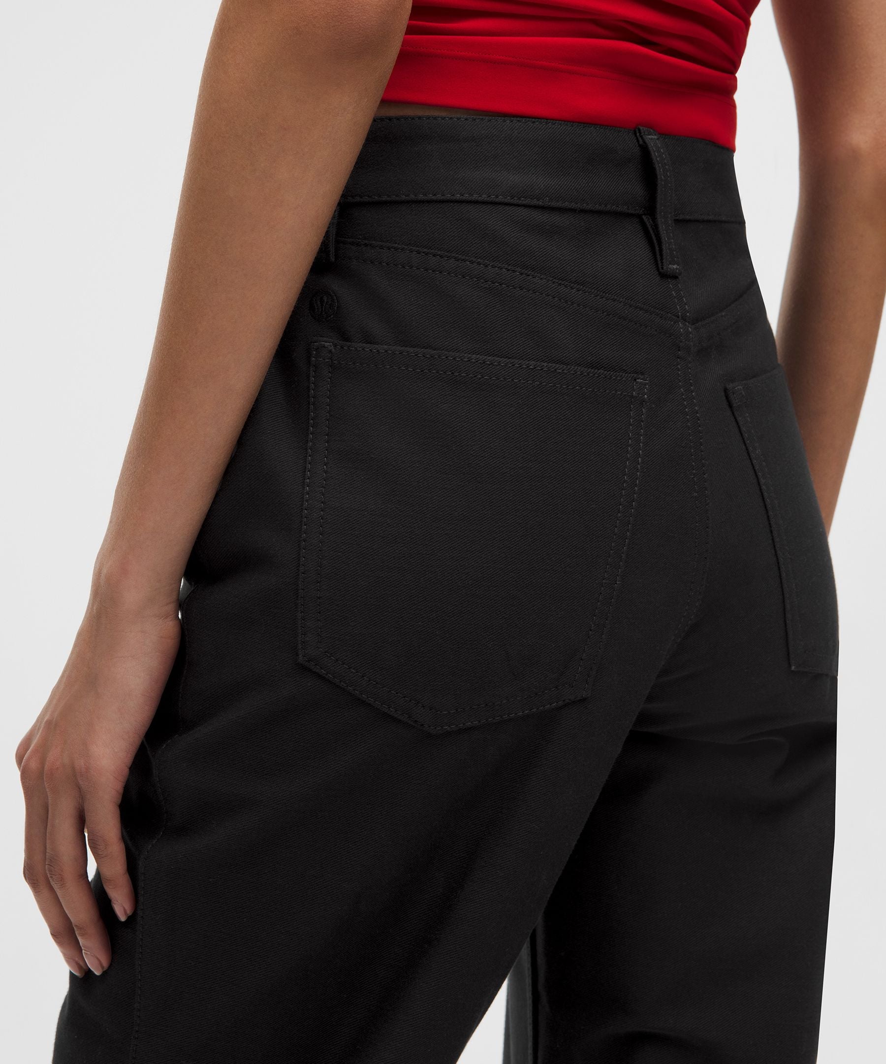 Lululemon Women's EasyFive High-Rise Subtle-Flare Pant *Short