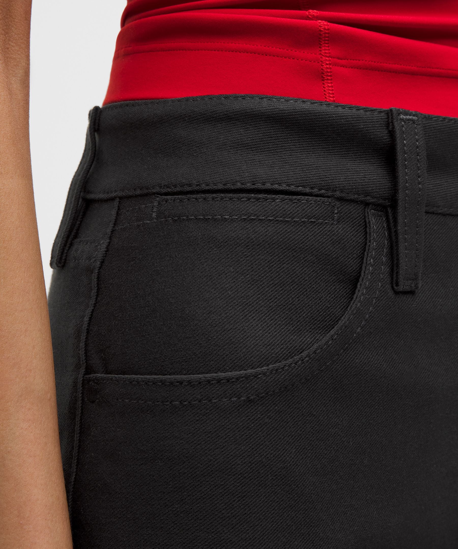Lululemon Women's EasyFive High-Rise Subtle-Flare Pant *Short