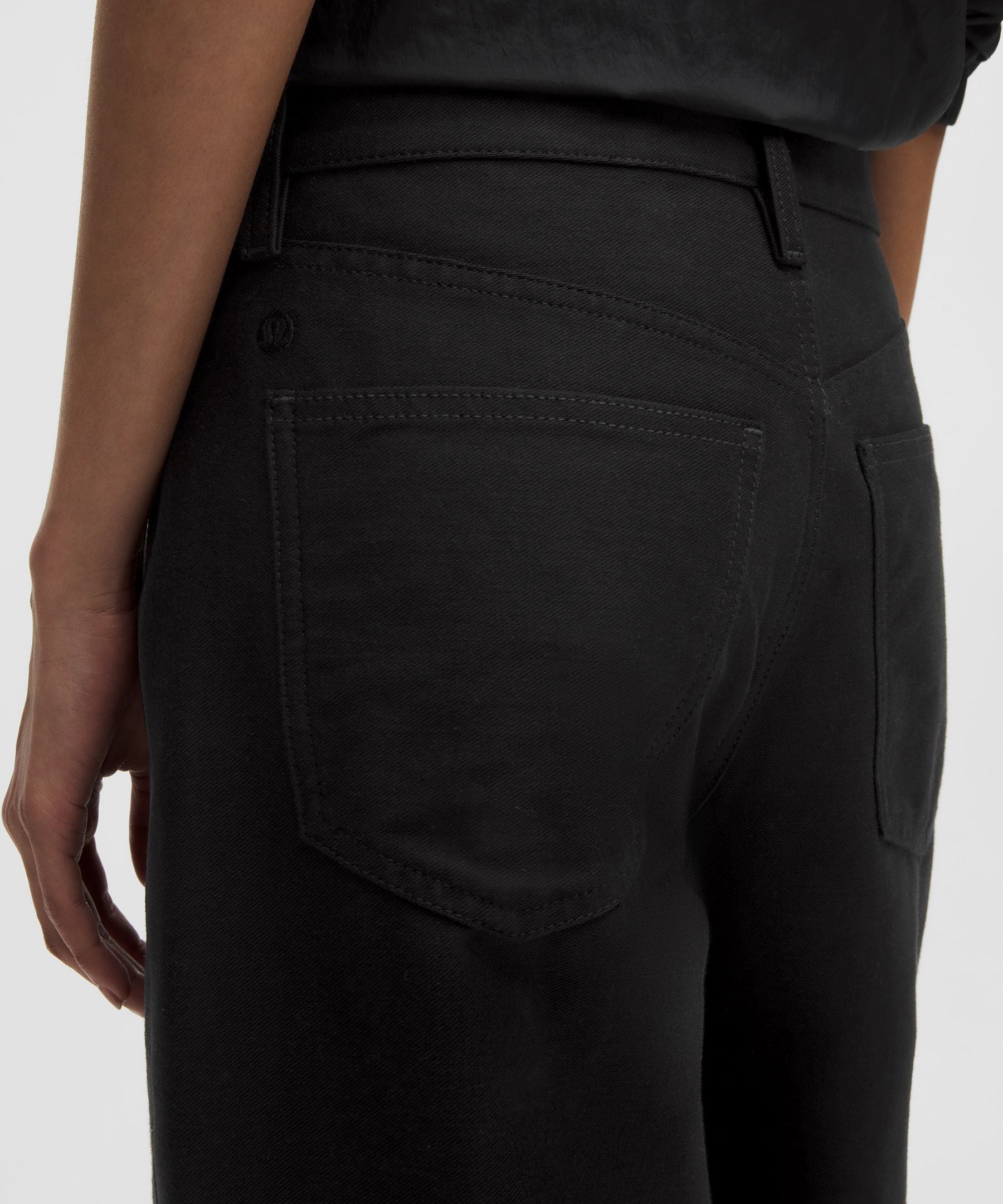 Lululemon Women's EasyFive Low-Rise Classic Wide-Leg Pant *Tall