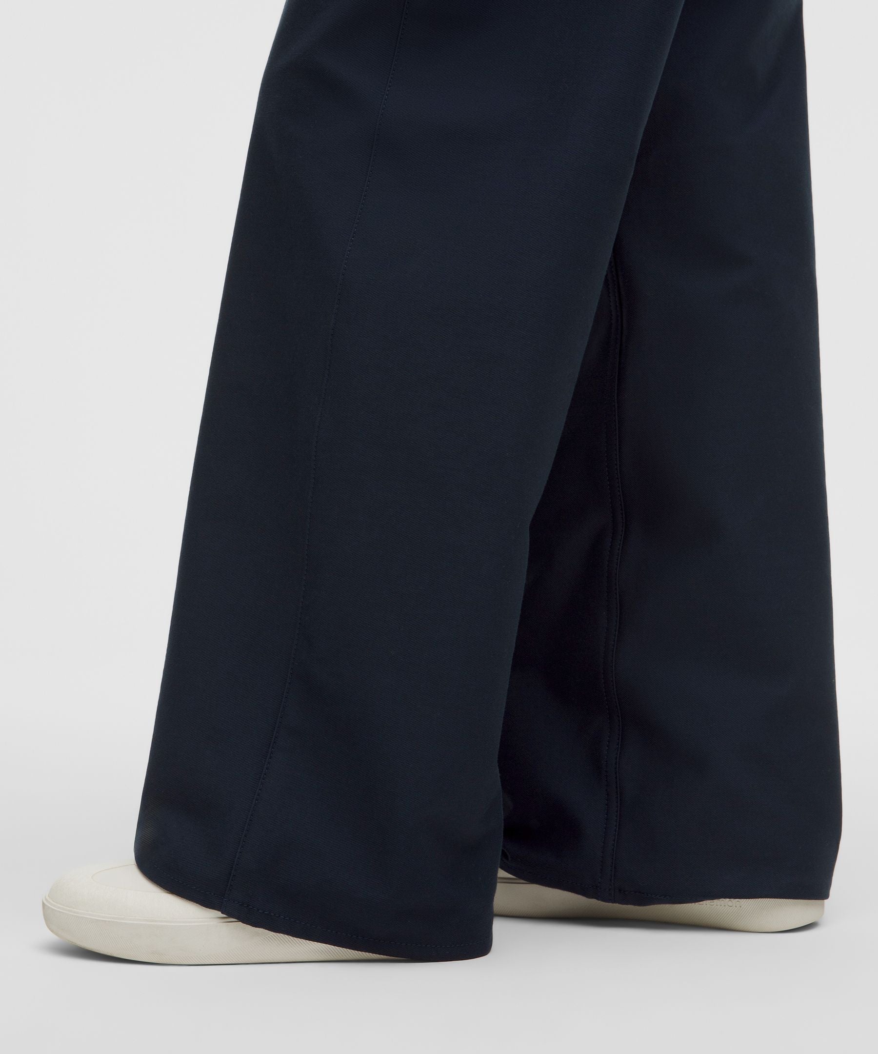 Lululemon Women's EasyFive Low-Rise Classic Wide-Leg Pant *Tall