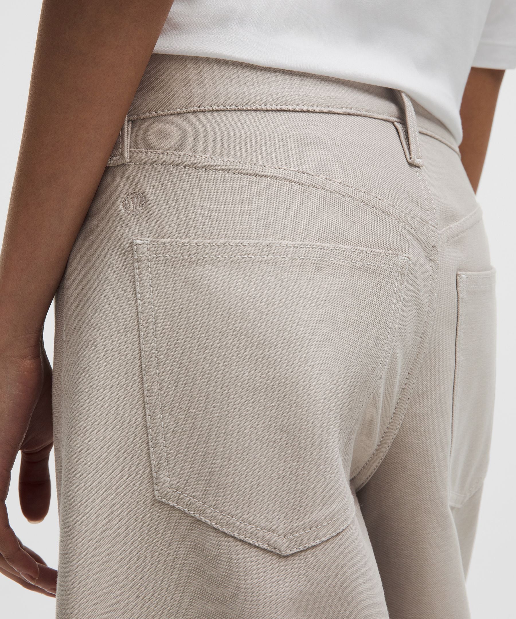Lululemon Women's EasyFive Low-Rise Classic Wide-Leg Pant *Tall