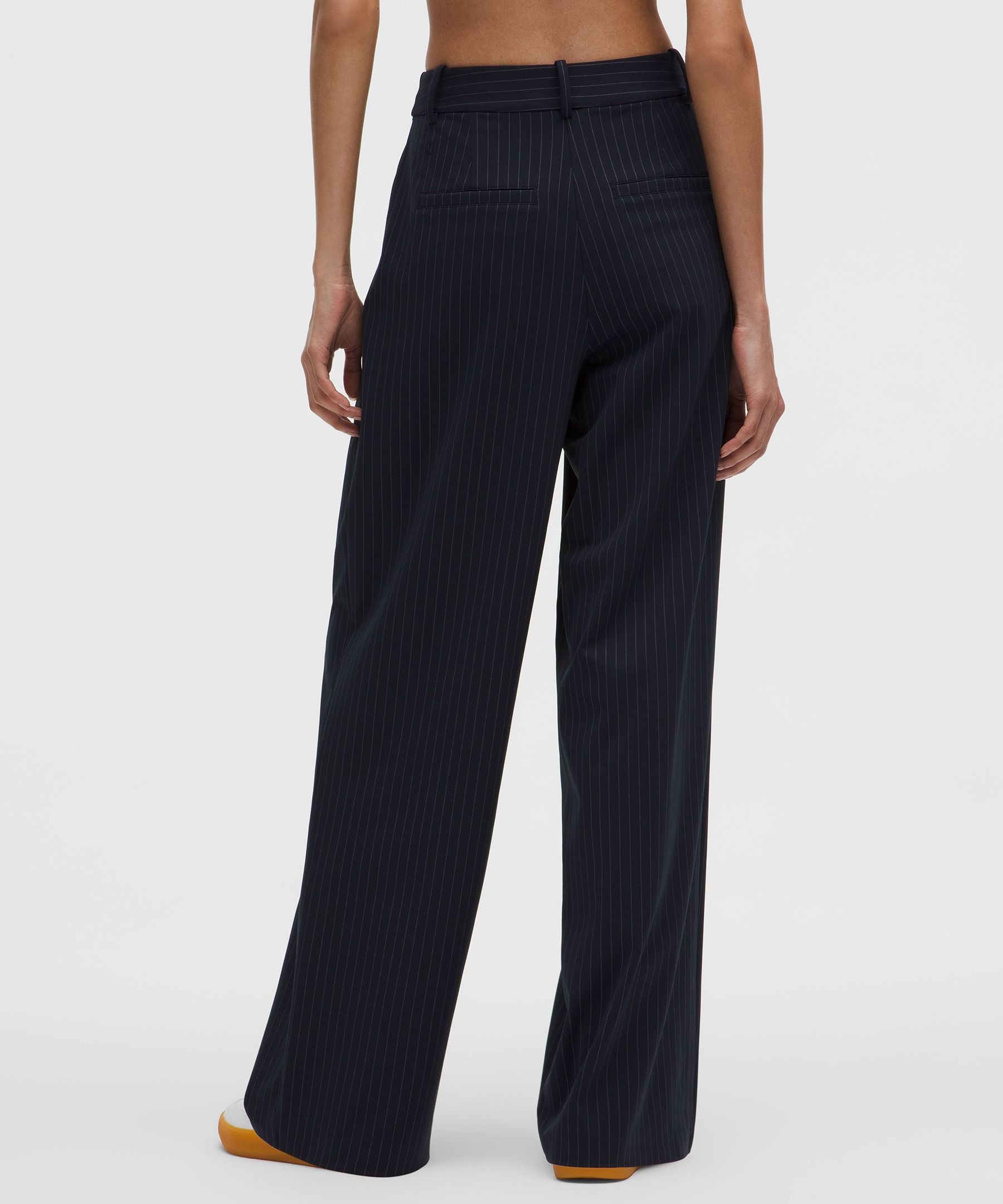 Lululemon Women's Daydrift High-Rise Wide-Leg Trouser *Short