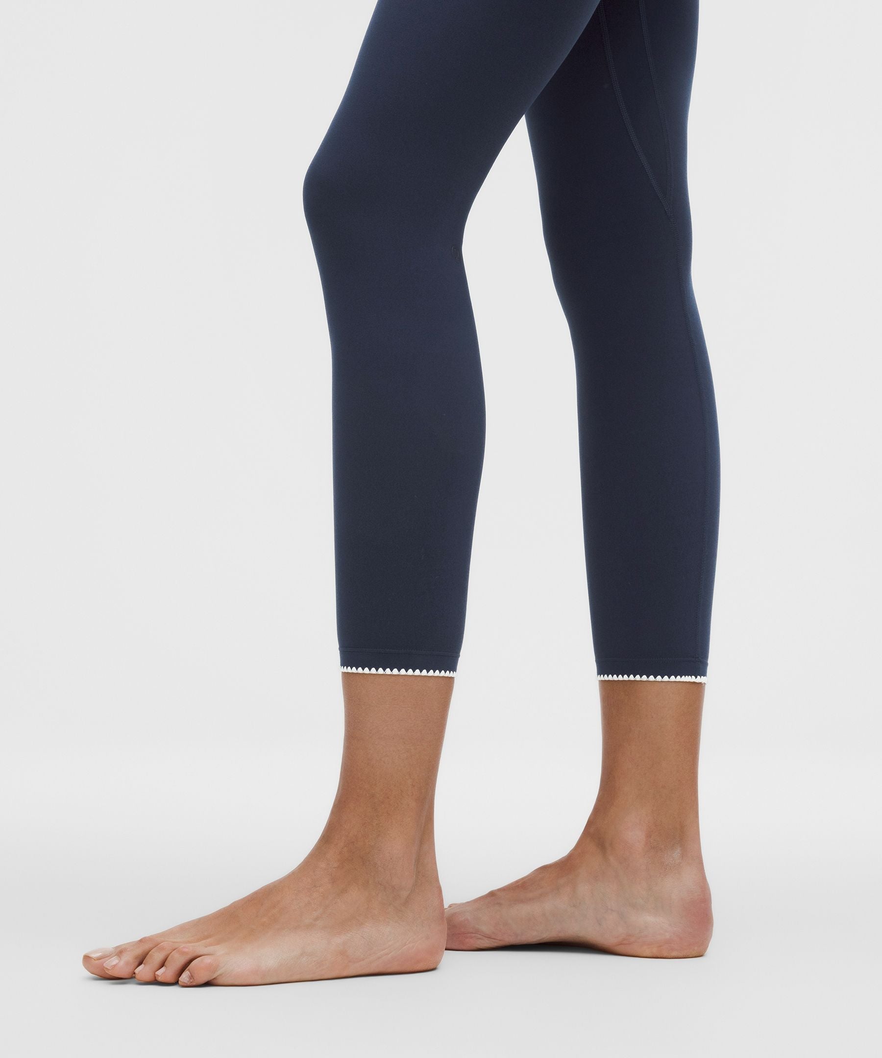 Lululemon Women's Stitch Trim High-Rise Tight 25"