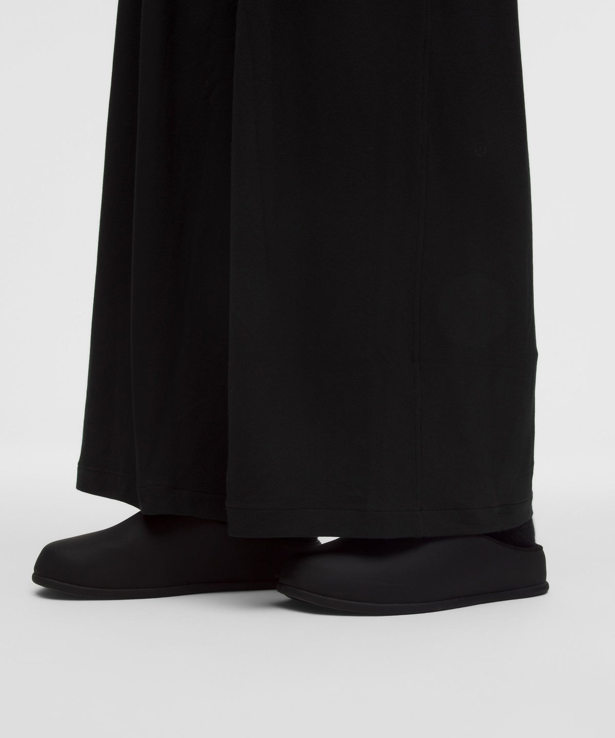 Lululemon BeCalm High-Rise Pleated Extra-Wide Leg Pant