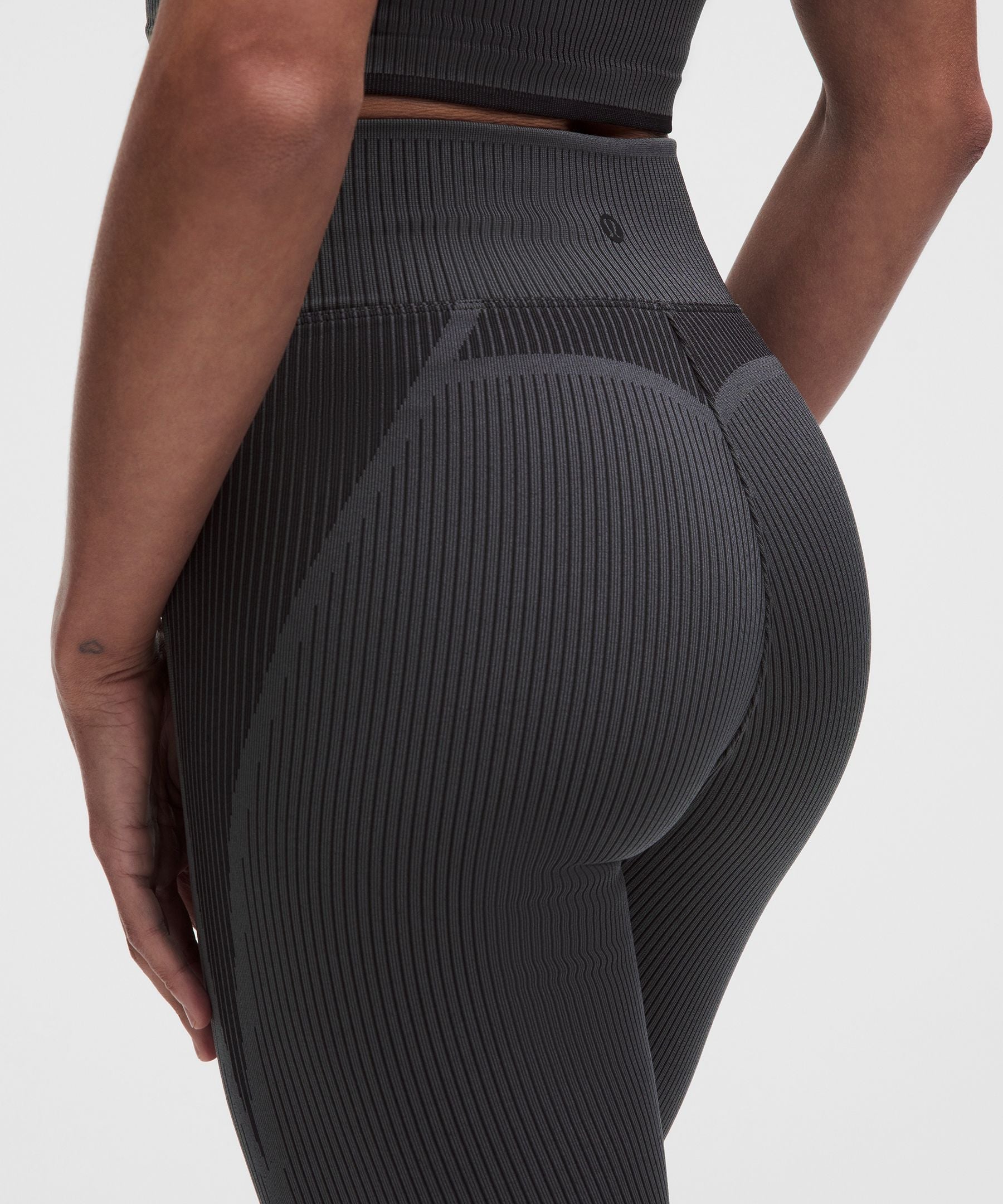 Lululemon Women's Salutations High-Rise Yoga Tight 25"