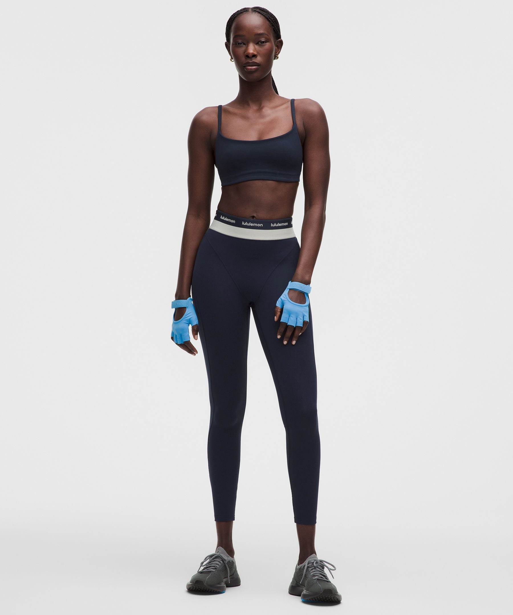 #color_true-navy