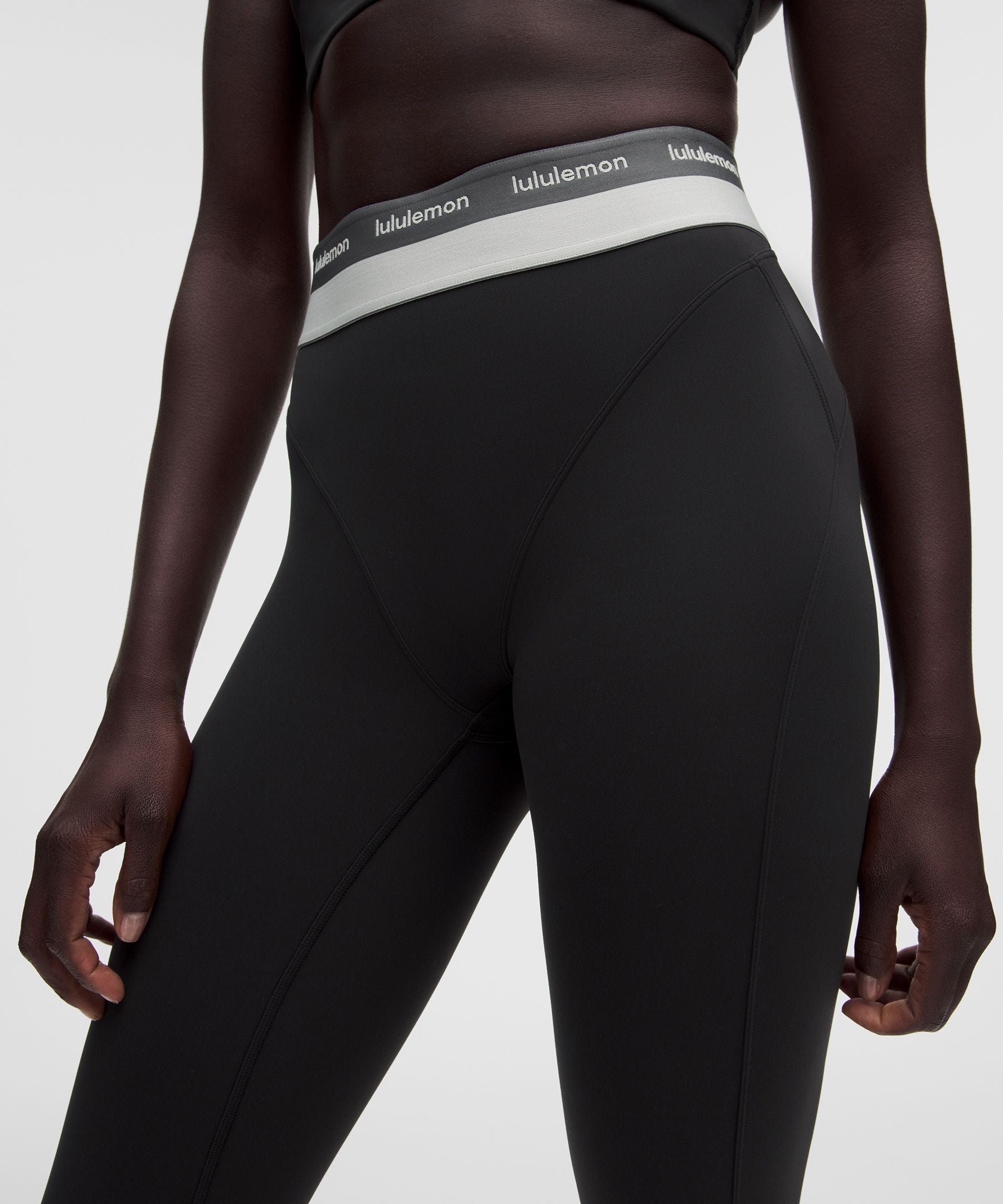 Lululemon Women's Everlux Contour-Seam High-Rise Training Tight 25"