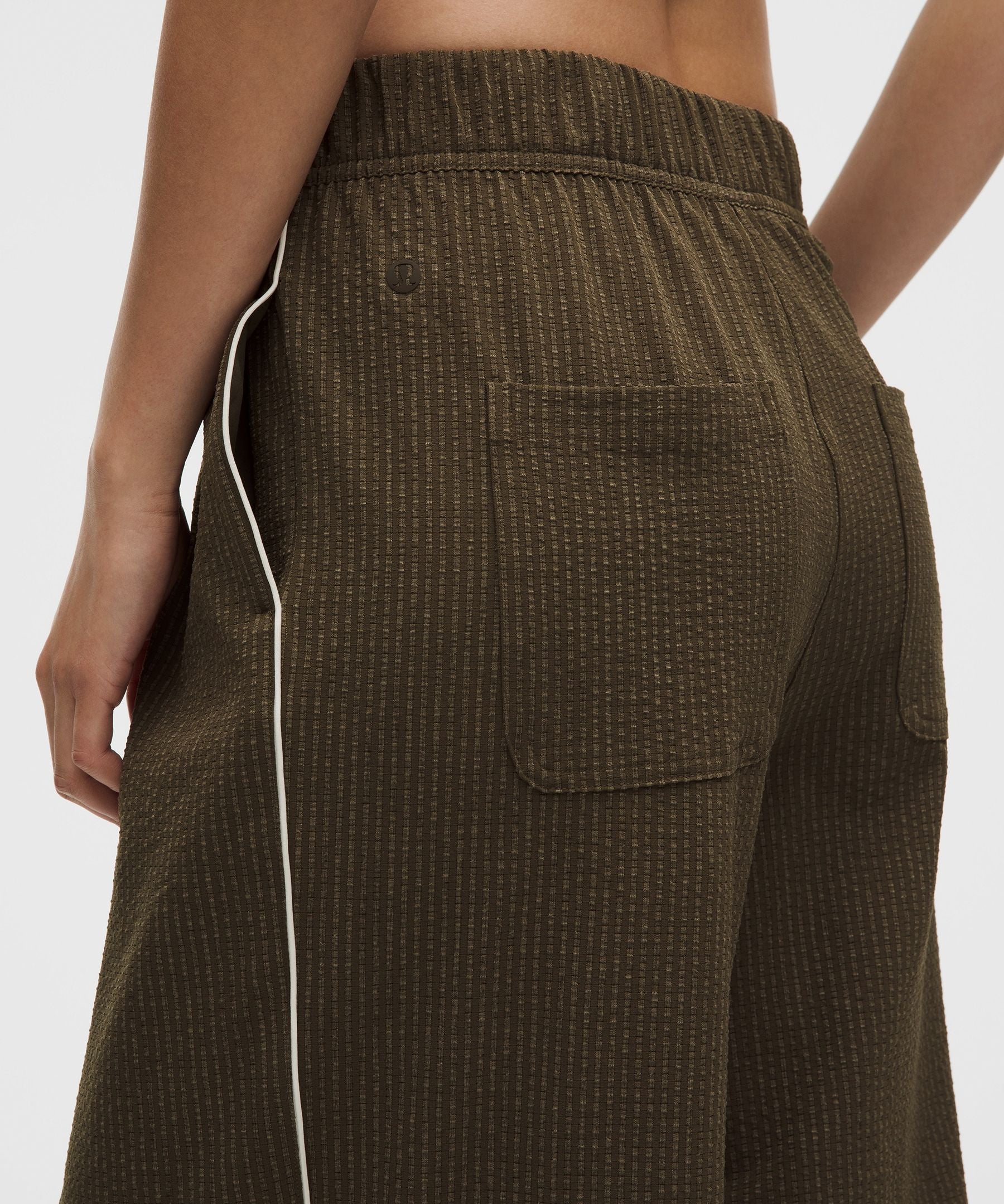 Lululemon Seersucker WovenAir High-Rise Pleated Pant *Regular