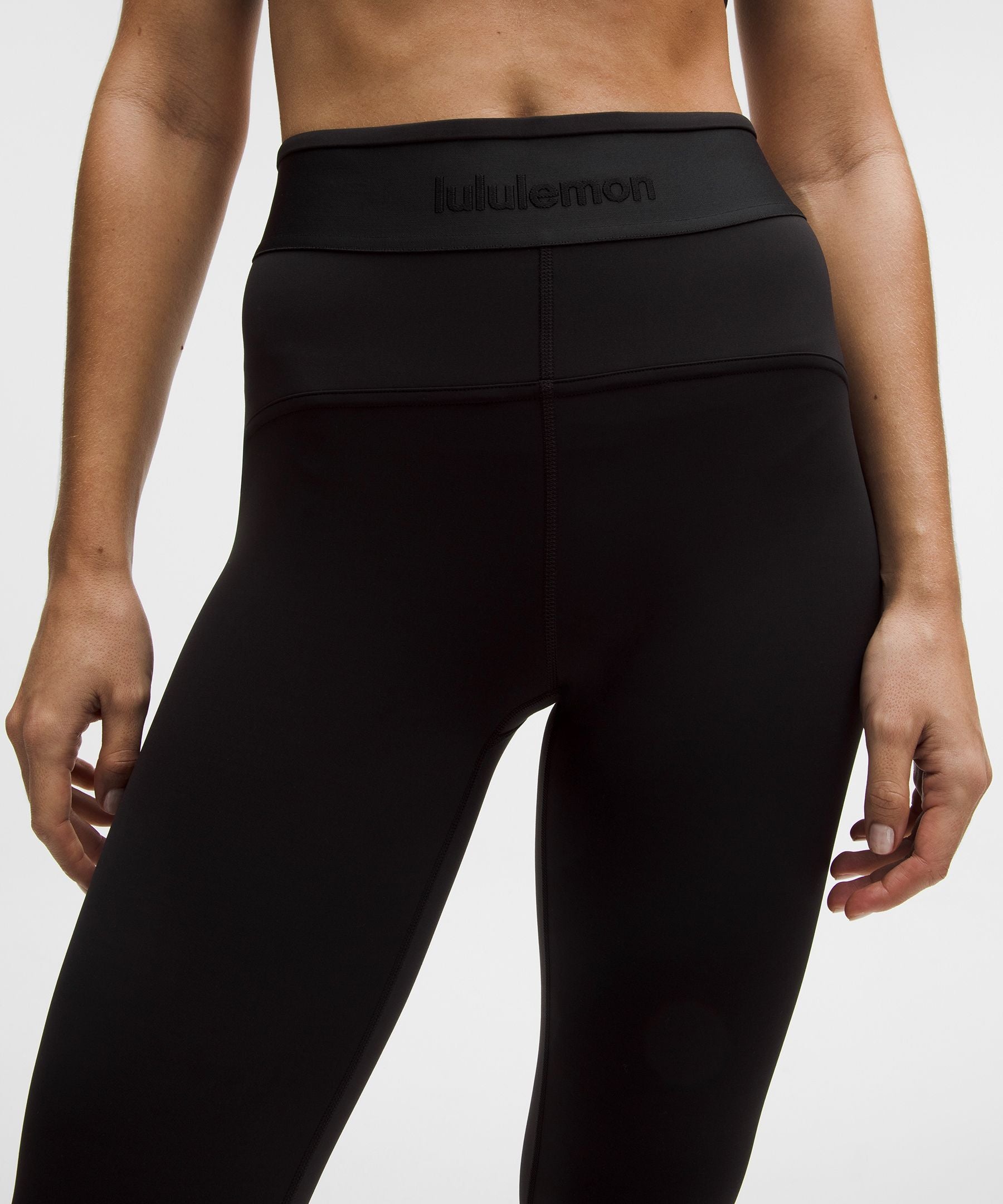 Lululemon Women's License to Train High-Rise Tight 25" *Logo