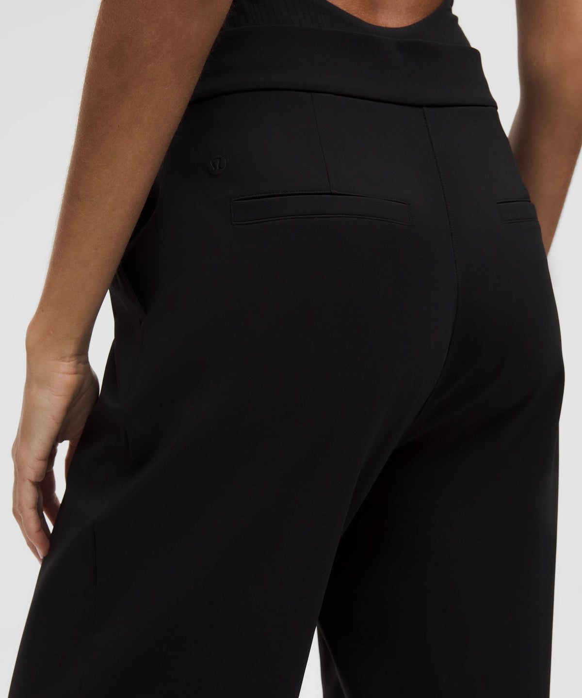 Lululemon Women's Daydrift High-Rise Jogger *Short