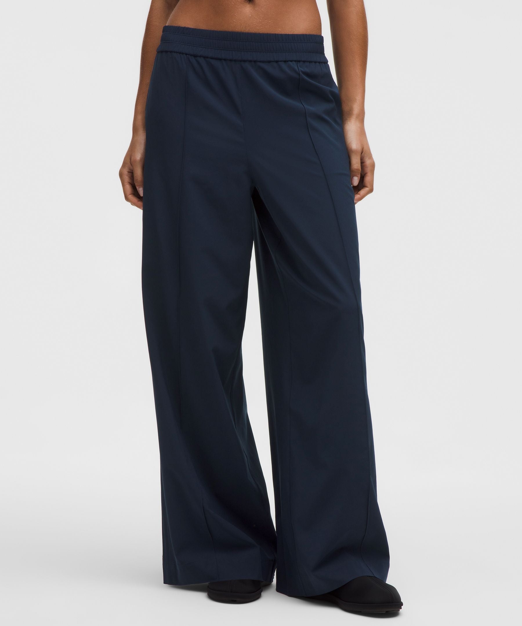 Lululemon Breezily Mid-Rise Pant *Short