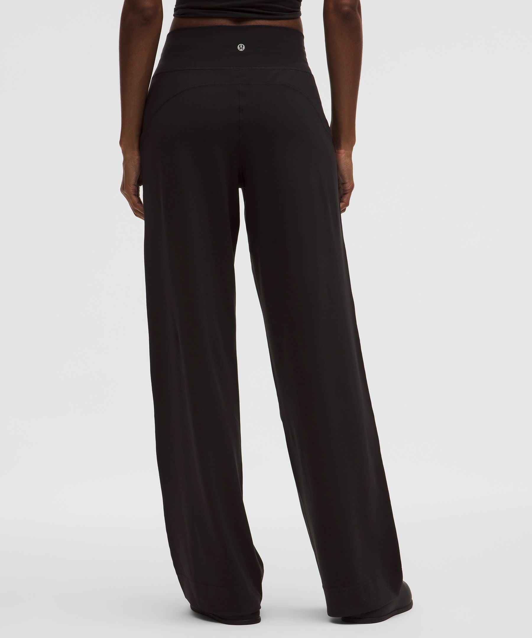 Lululemon Groove High-Rise Wide-Leg Pant *Short