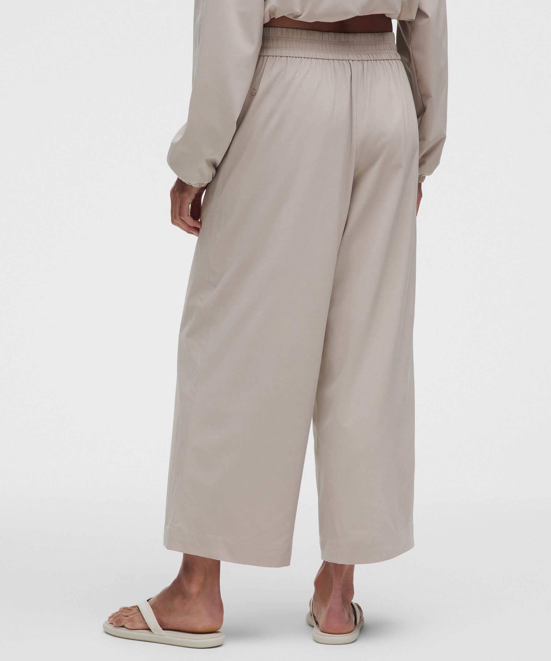 Lululemon Breezily Mid-Rise Cropped Pant