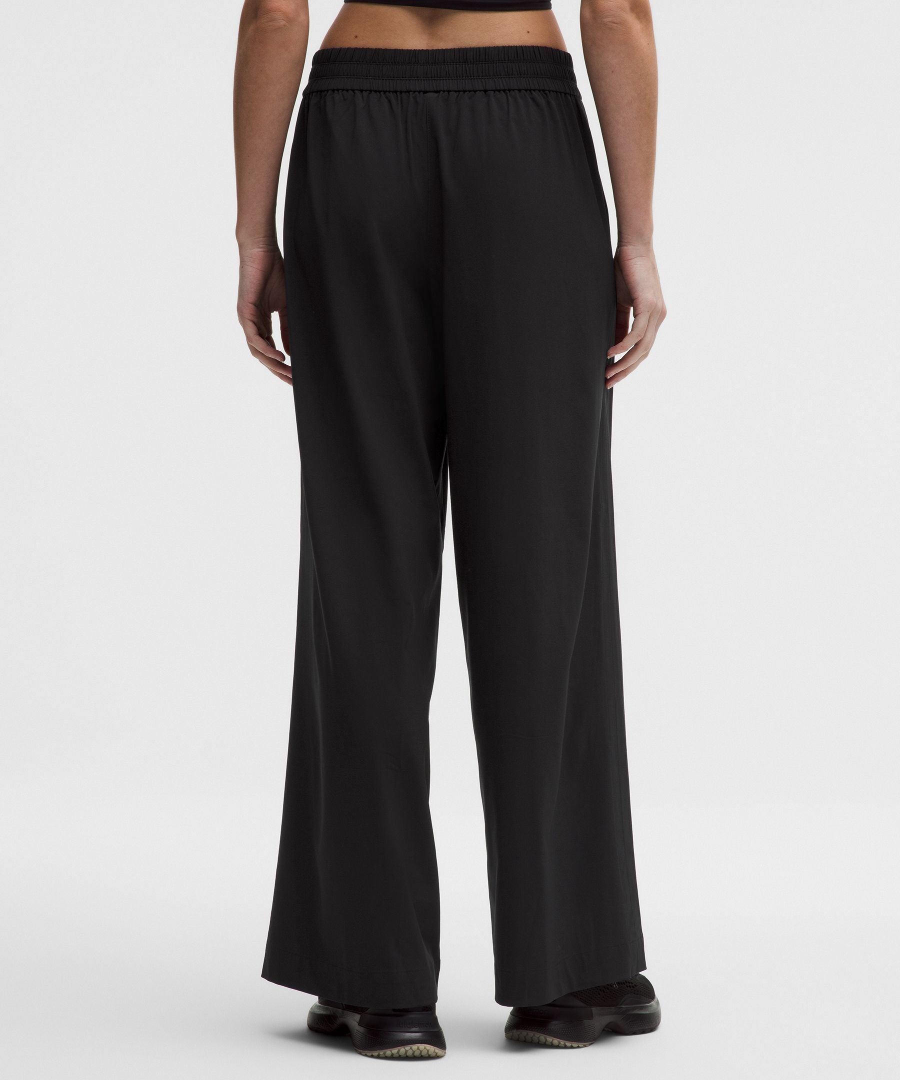 Lululemon Breezily Mid-Rise Pant *Regular