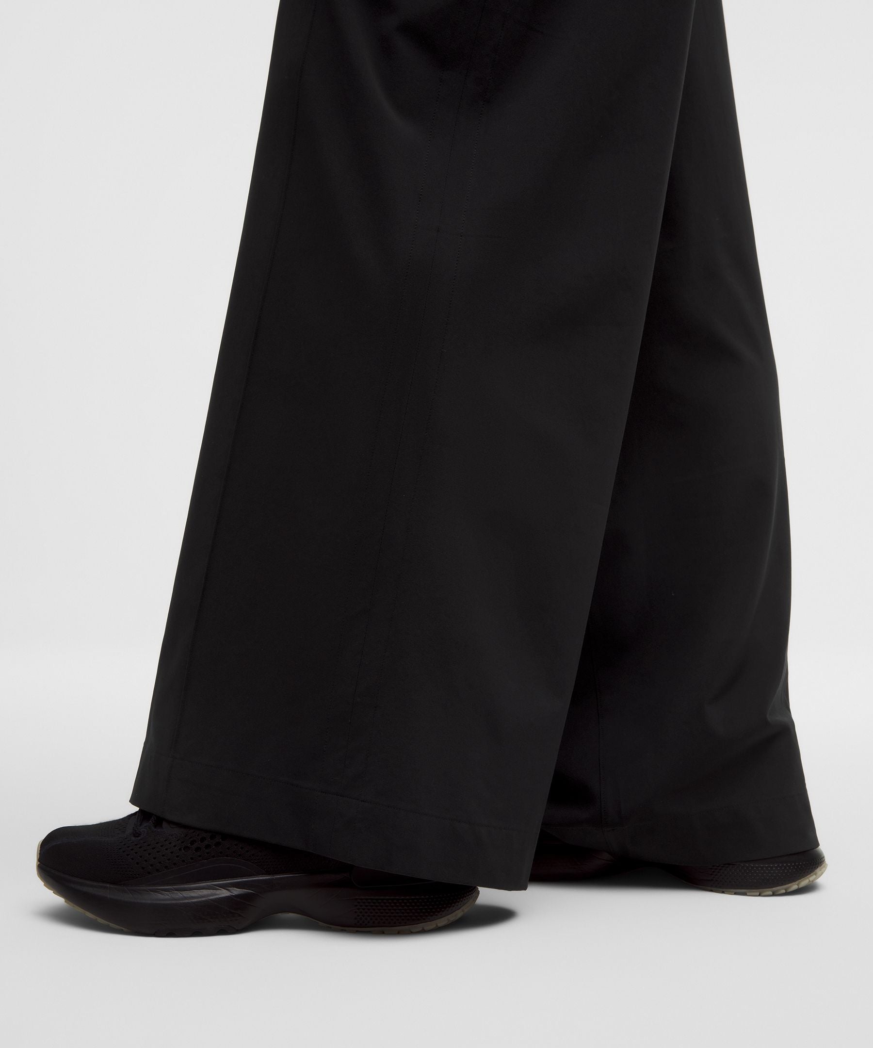 Lululemon Breezily Mid-Rise Pant *Regular