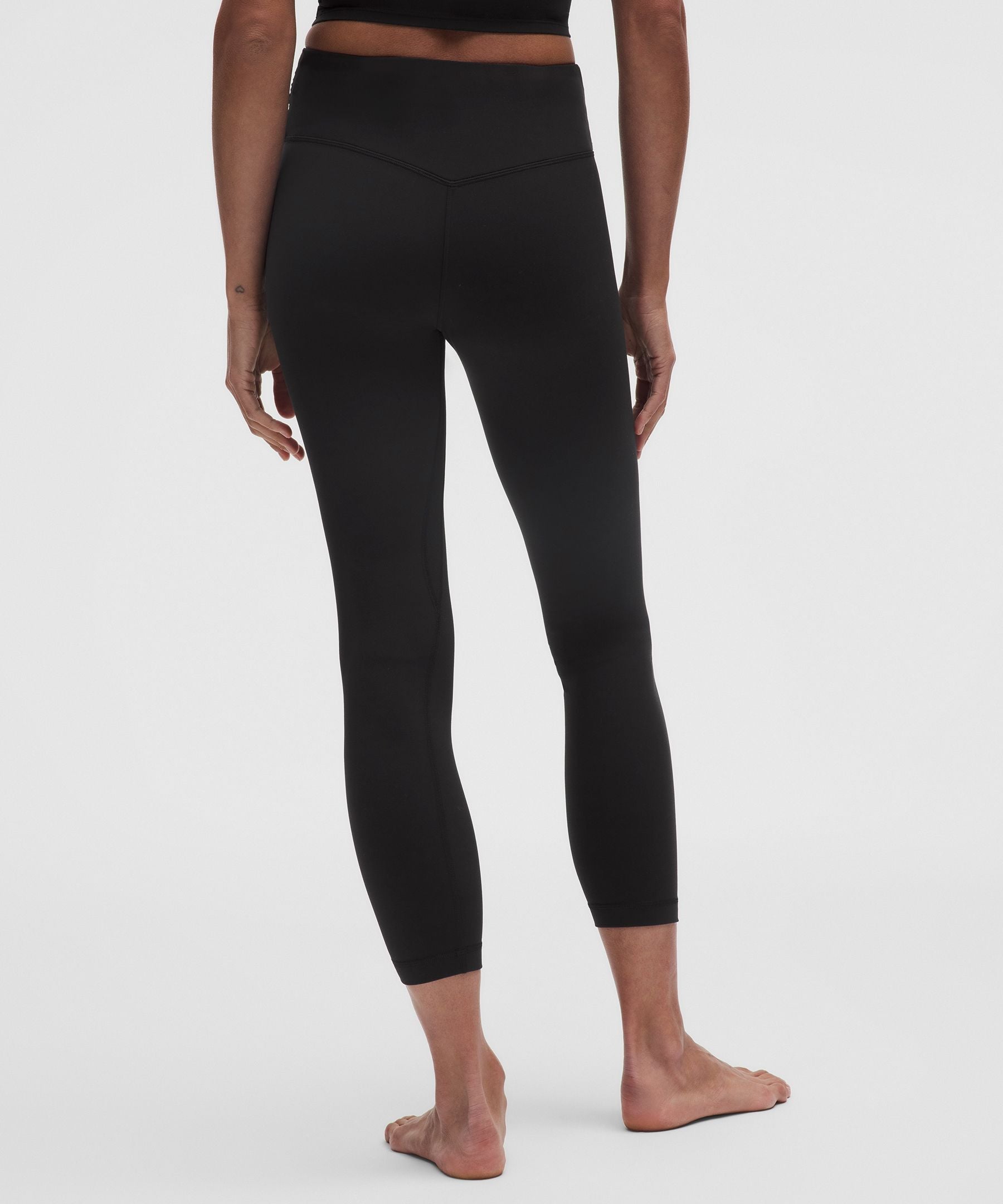 Lululemon Women's Nulu Twist-Front High-Rise Tight 25"