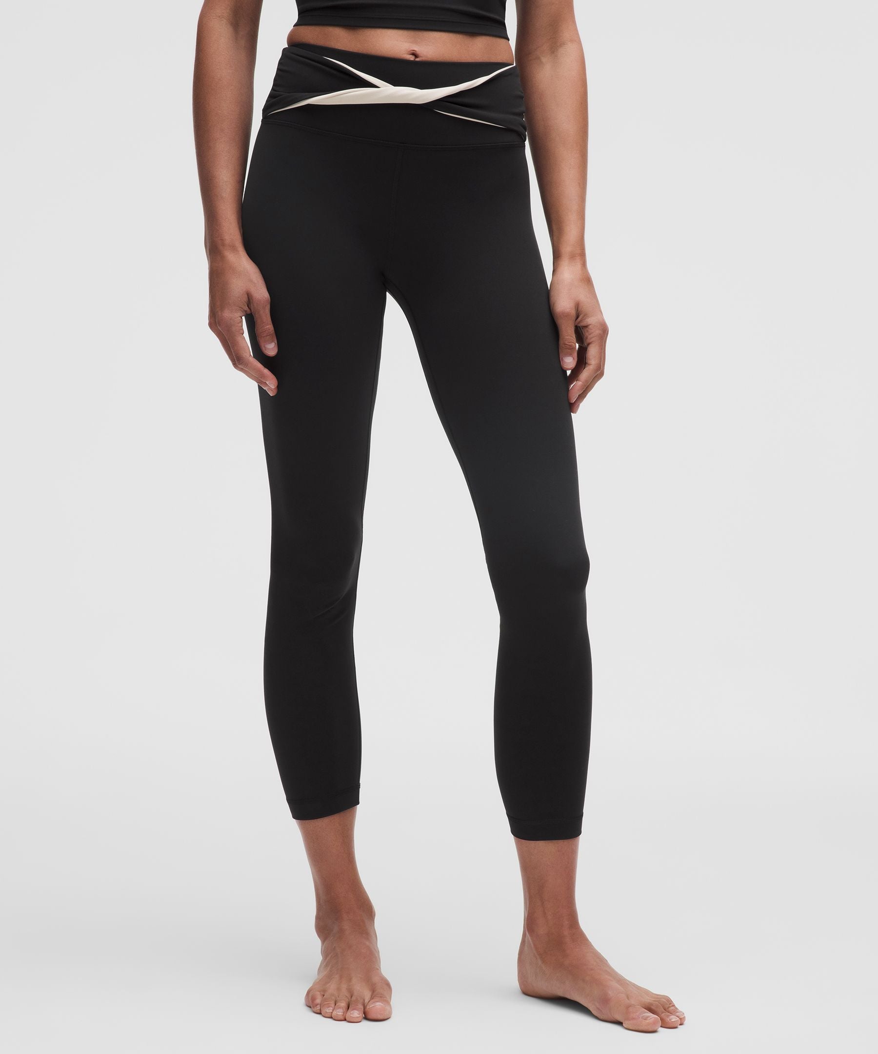 Lululemon Women's Nulu Twist-Front High-Rise Tight 25"