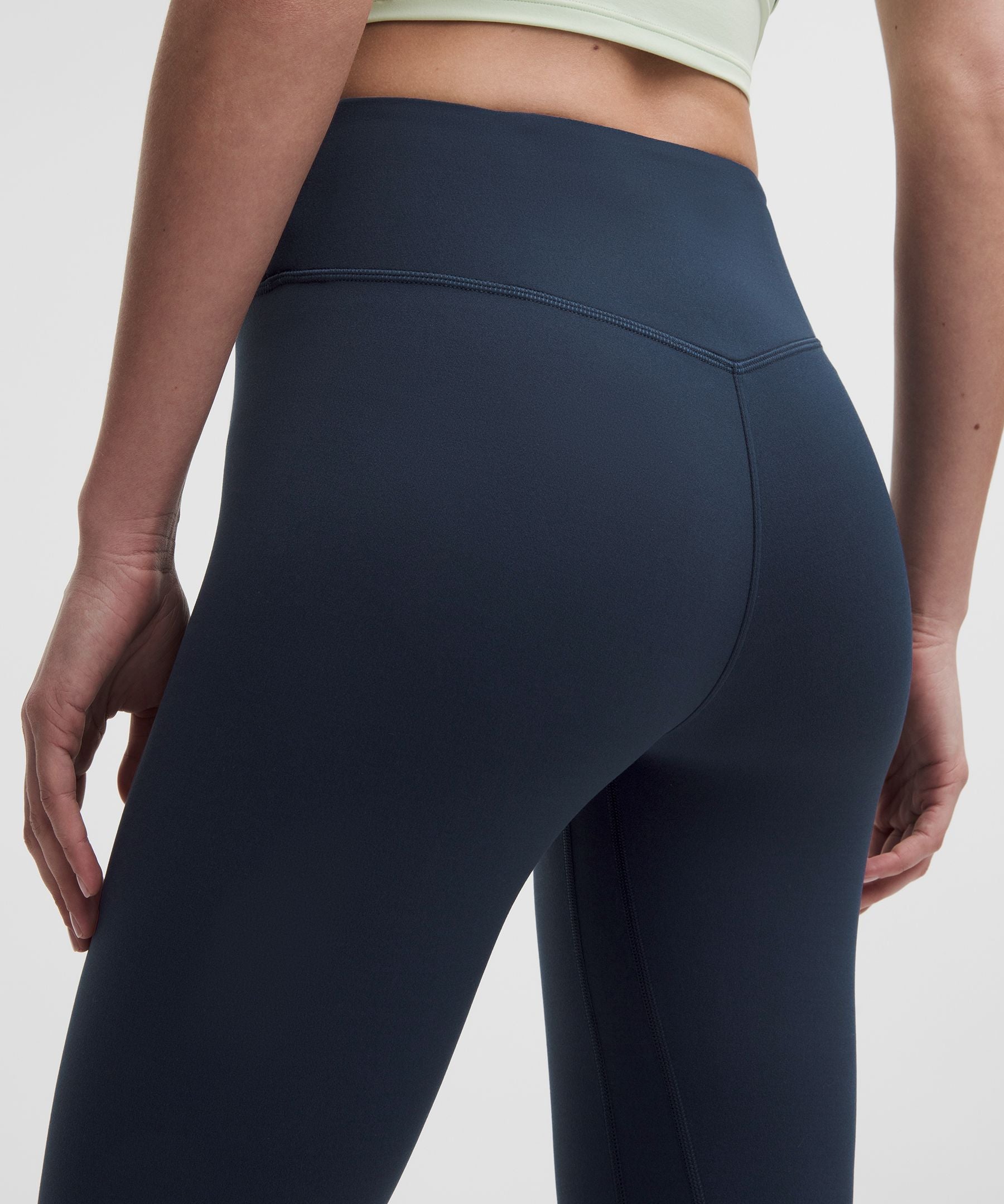 Lululemon Women's Nulu Twist-Front High-Rise Tight 25"