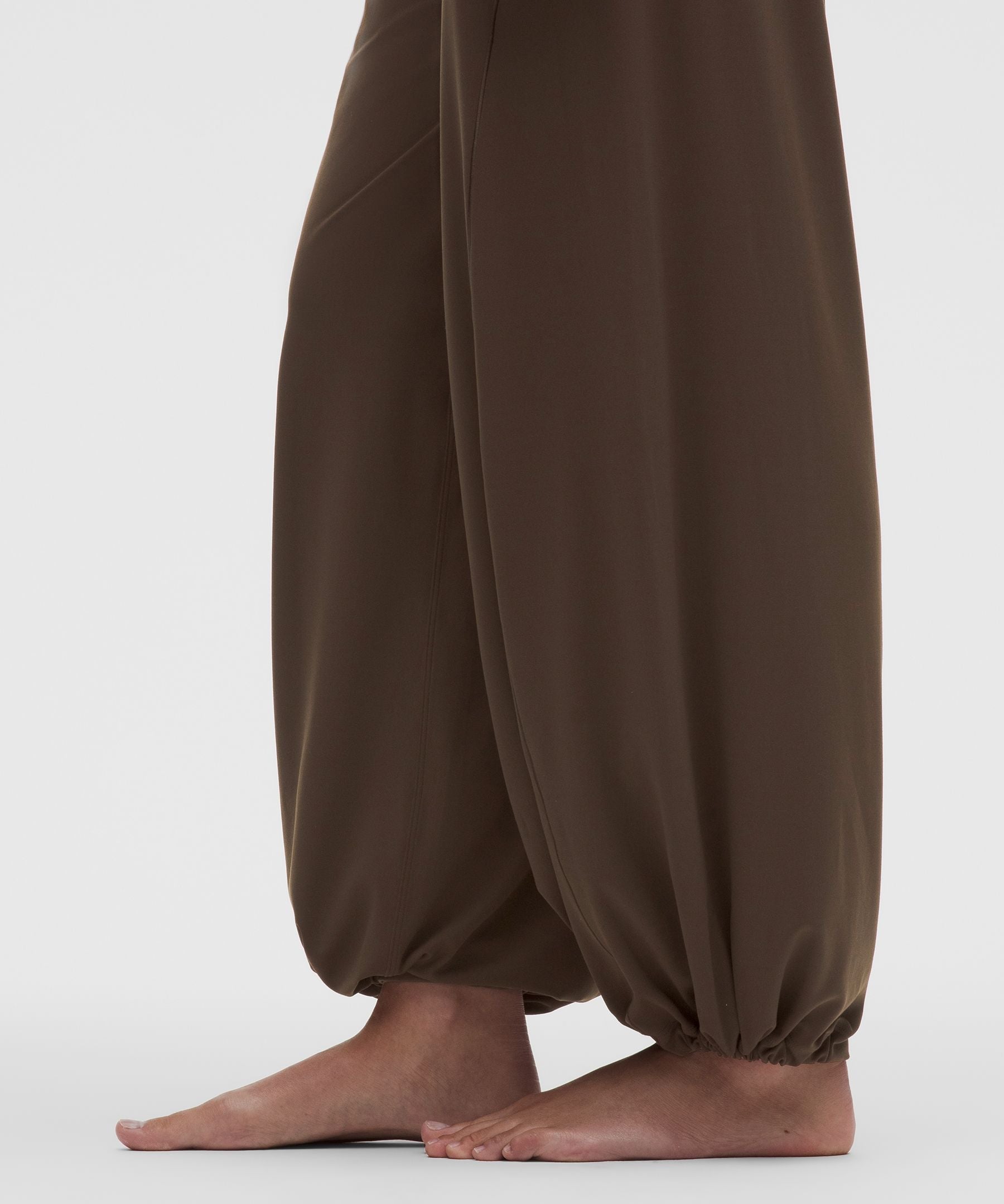 Lululemon Nulu Cinch-Hem Drapey Pant