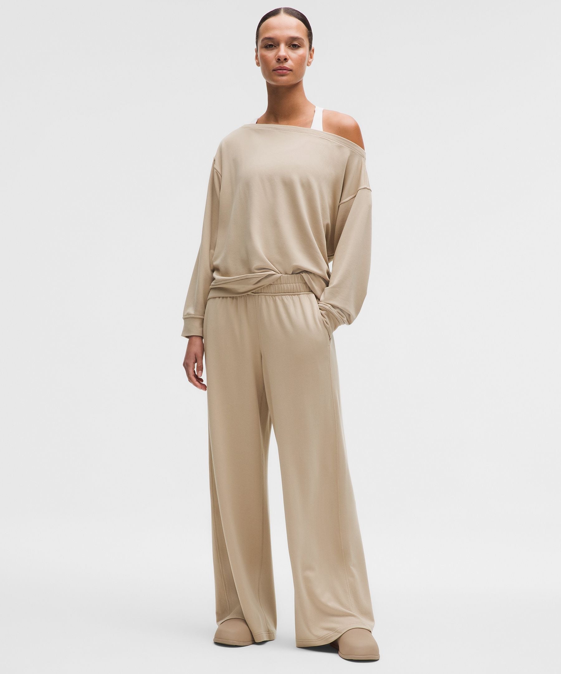 #color_wacky-khaki