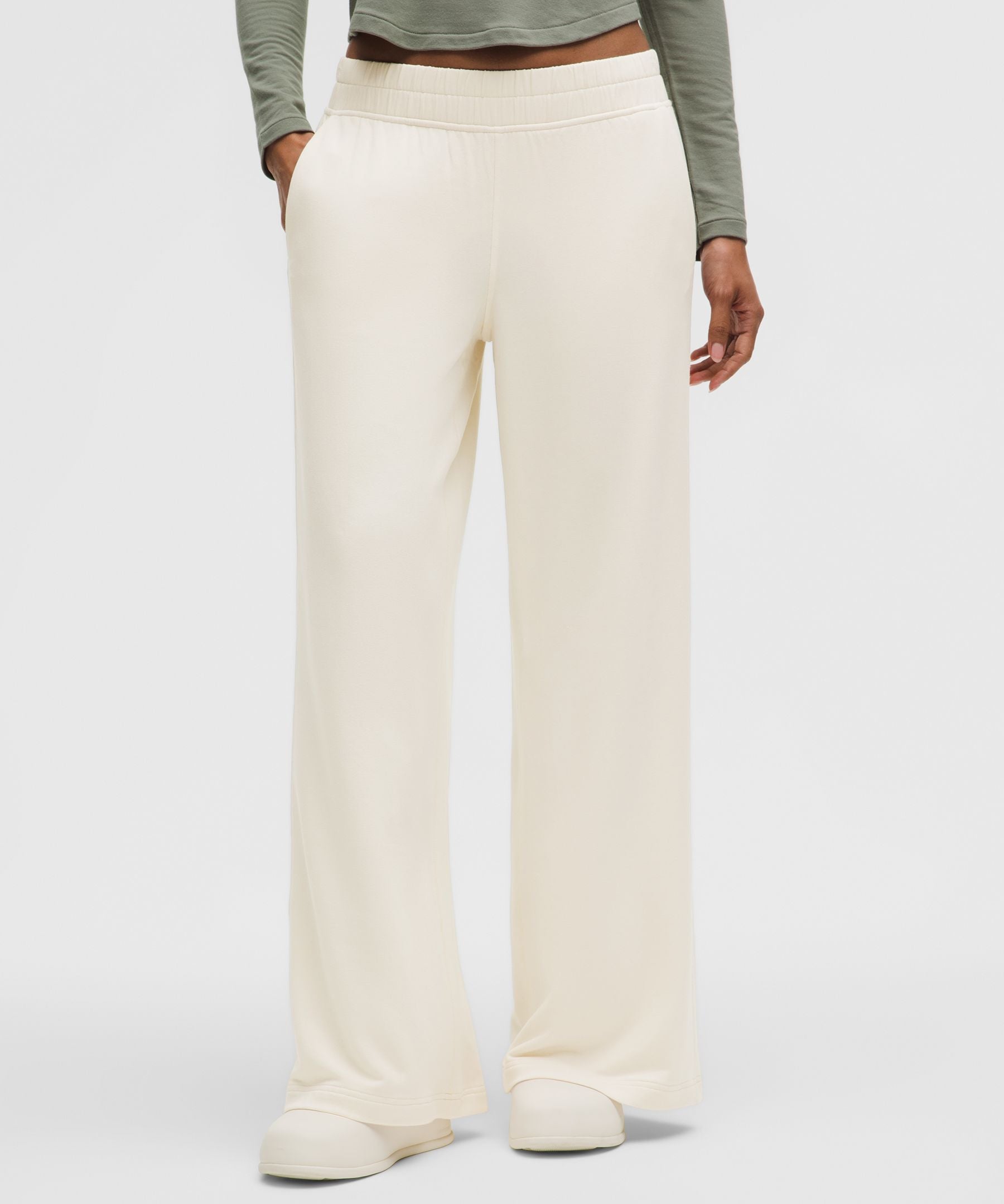 Lululemon BeCalm Mid-Rise Wide-Leg Pant