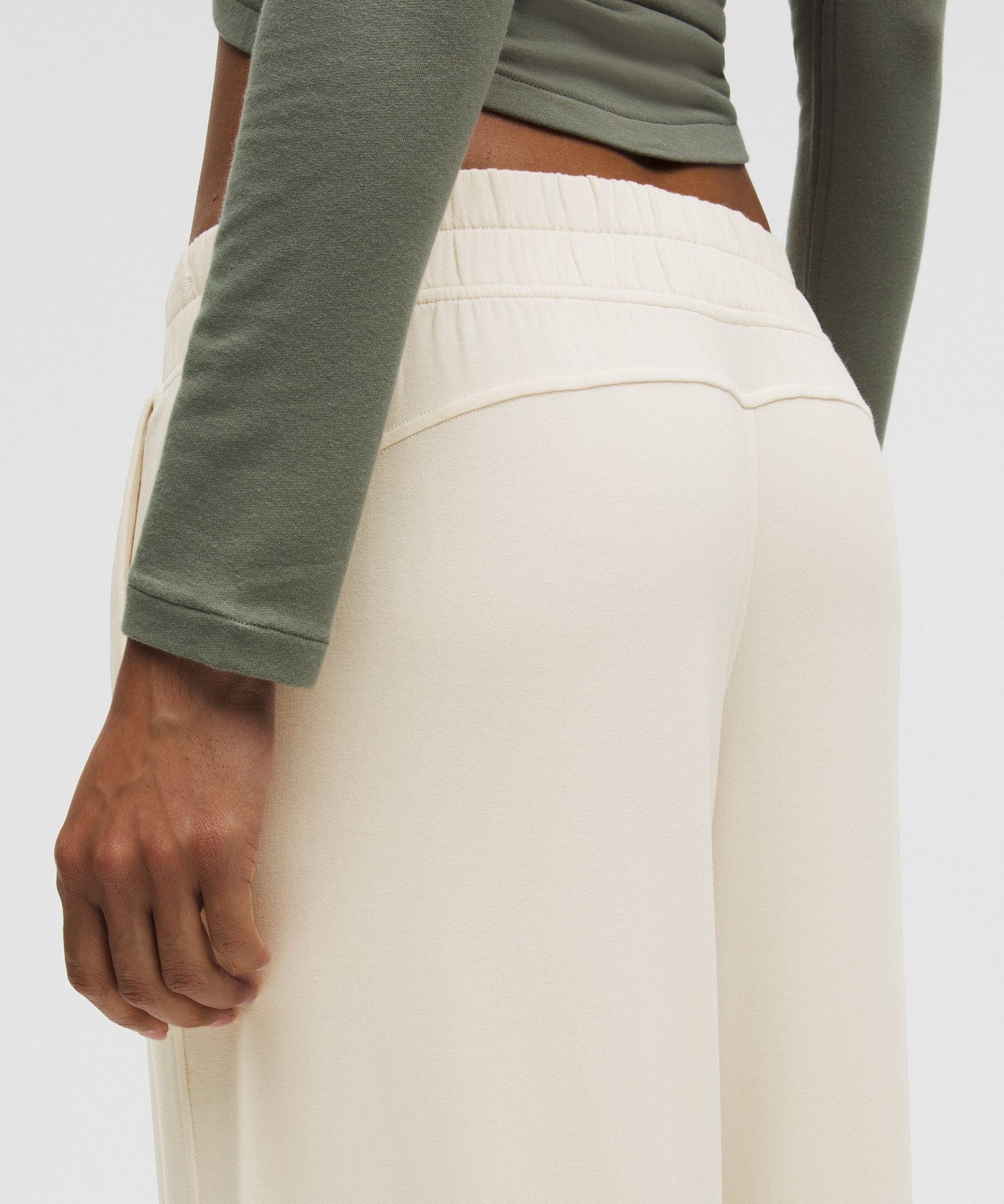Lululemon BeCalm Mid-Rise Wide-Leg Pant
