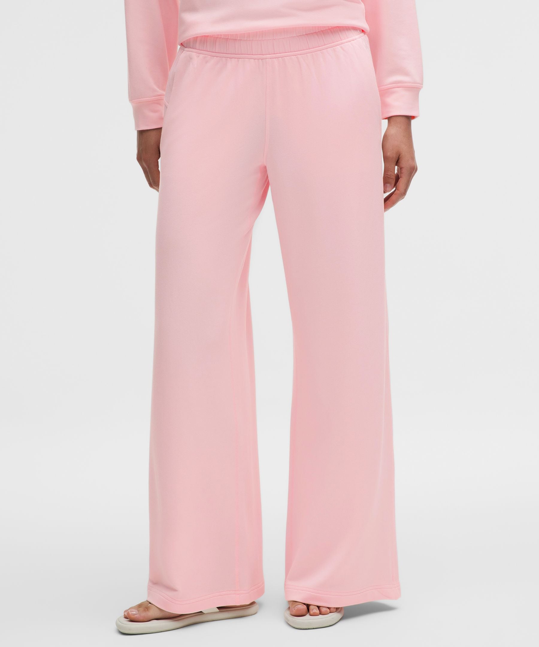 Lululemon BeCalm Mid-Rise Wide-Leg Pant